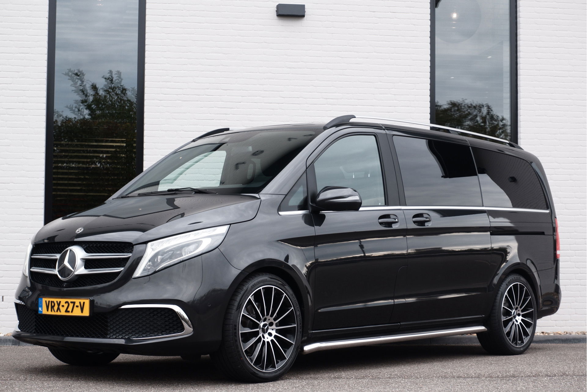 Auto afbeelding: 2