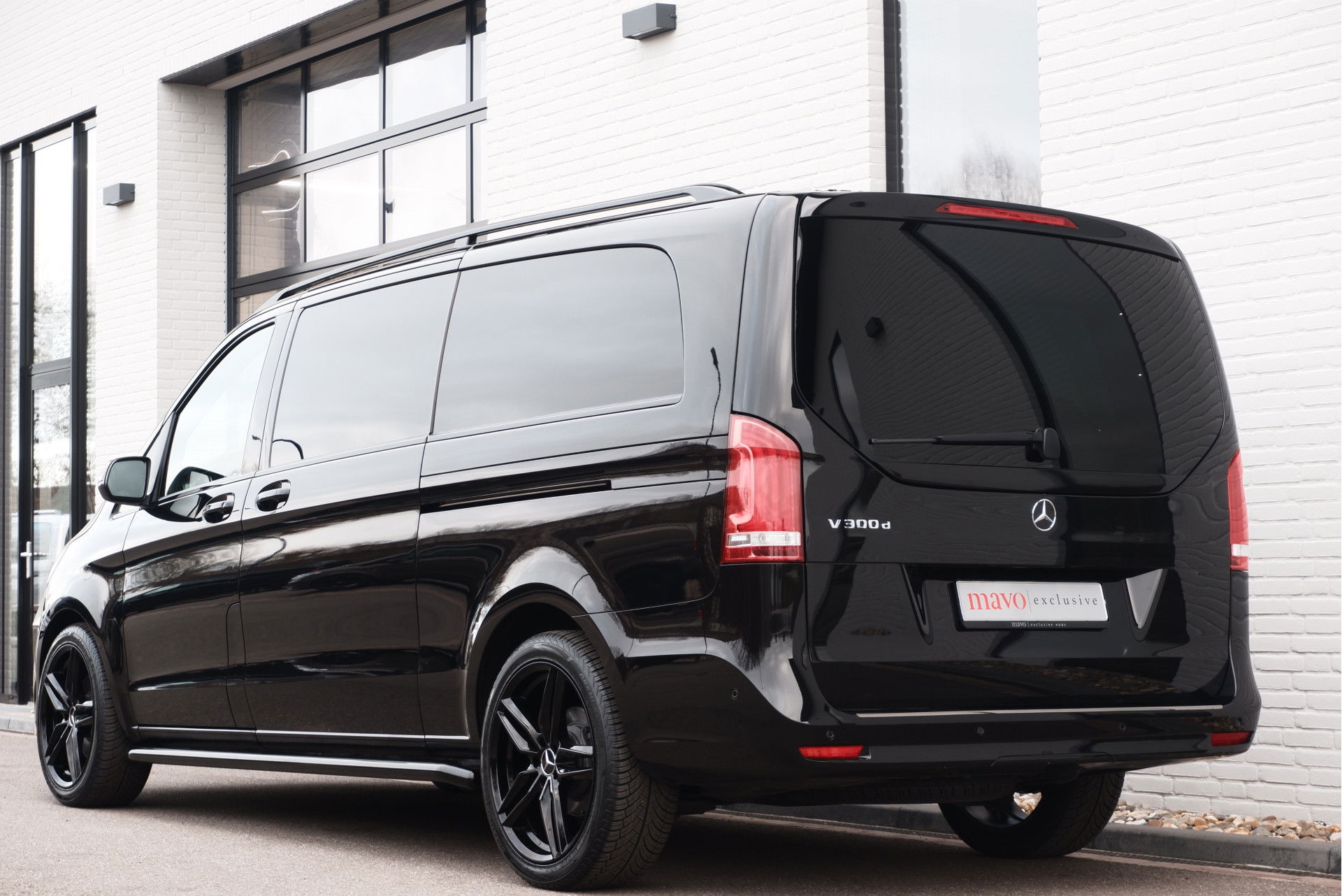 Auto afbeelding: 24