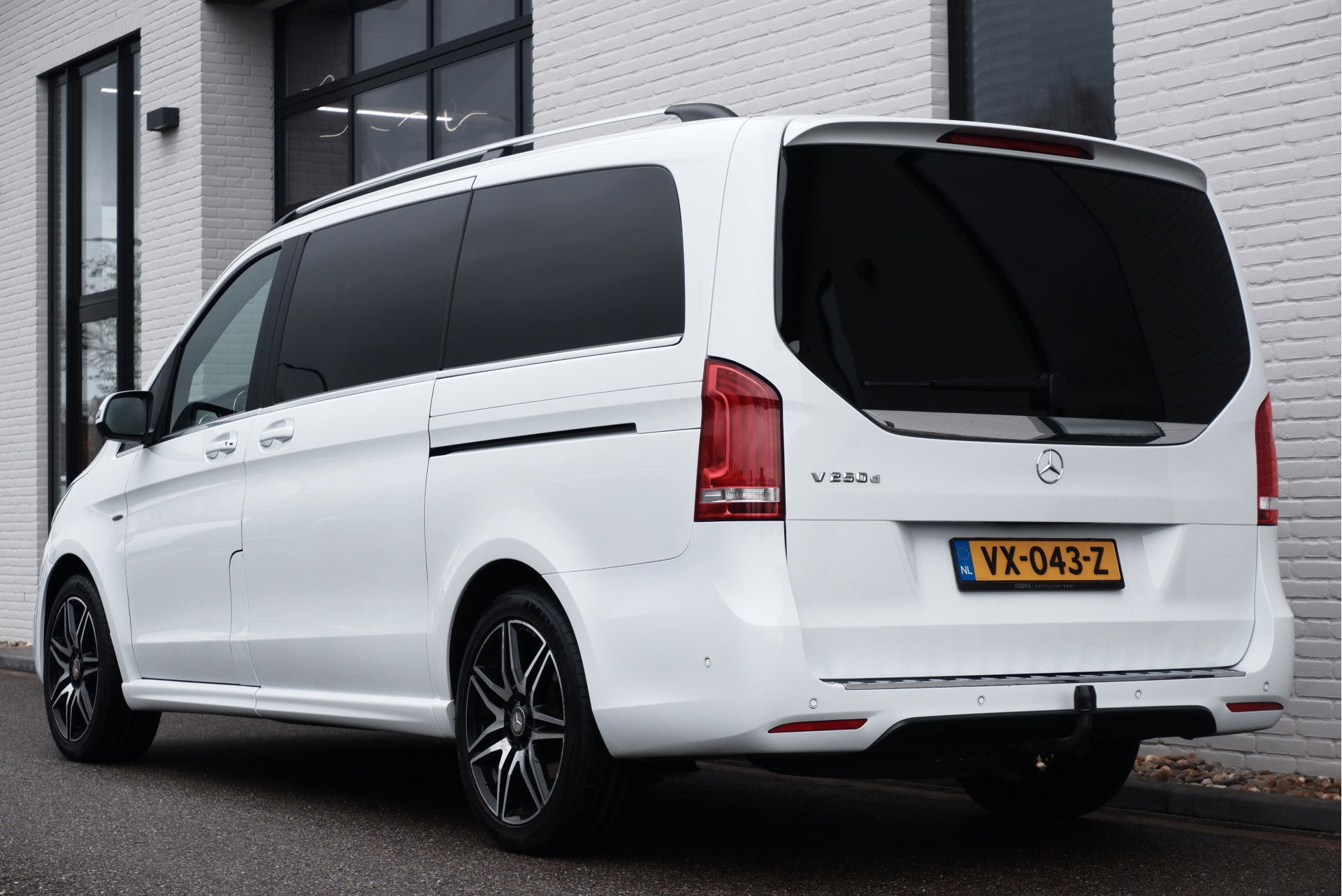 Auto afbeelding: 25