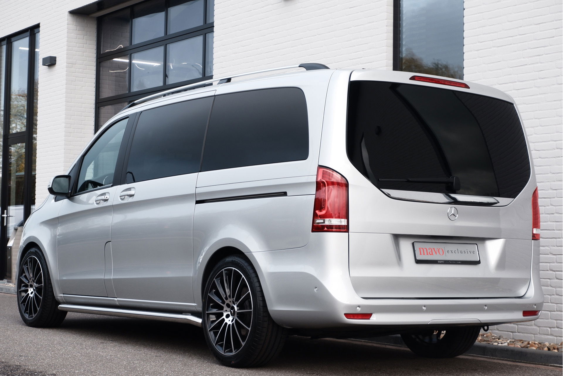 Auto afbeelding: 24