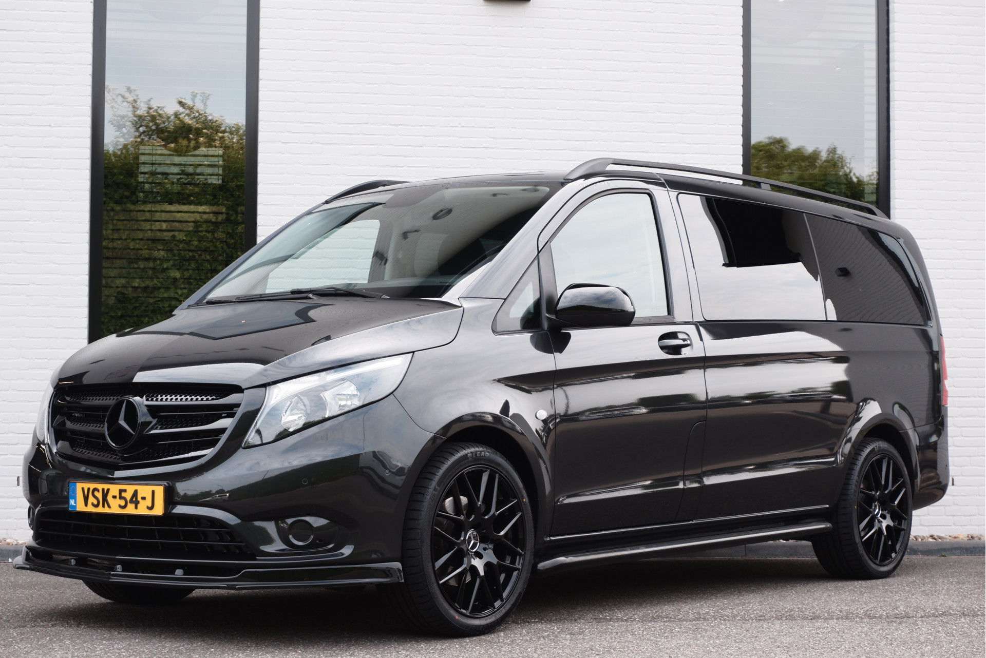 Auto afbeelding: 2