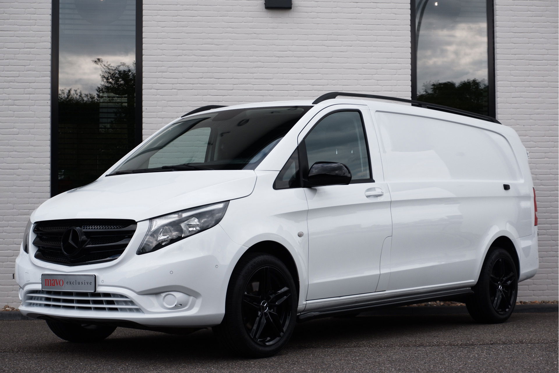 Auto afbeelding: 2