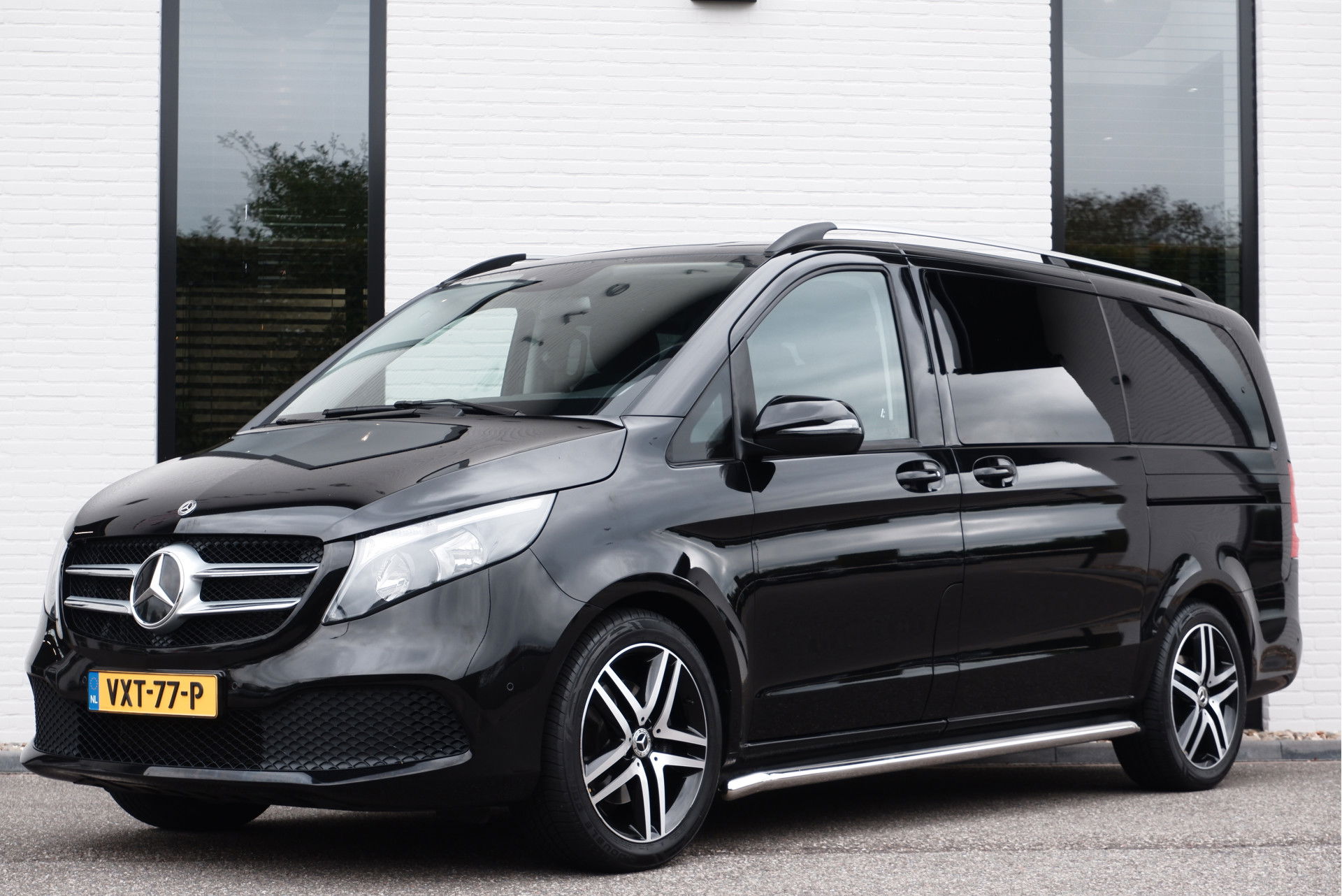 Auto afbeelding: 2