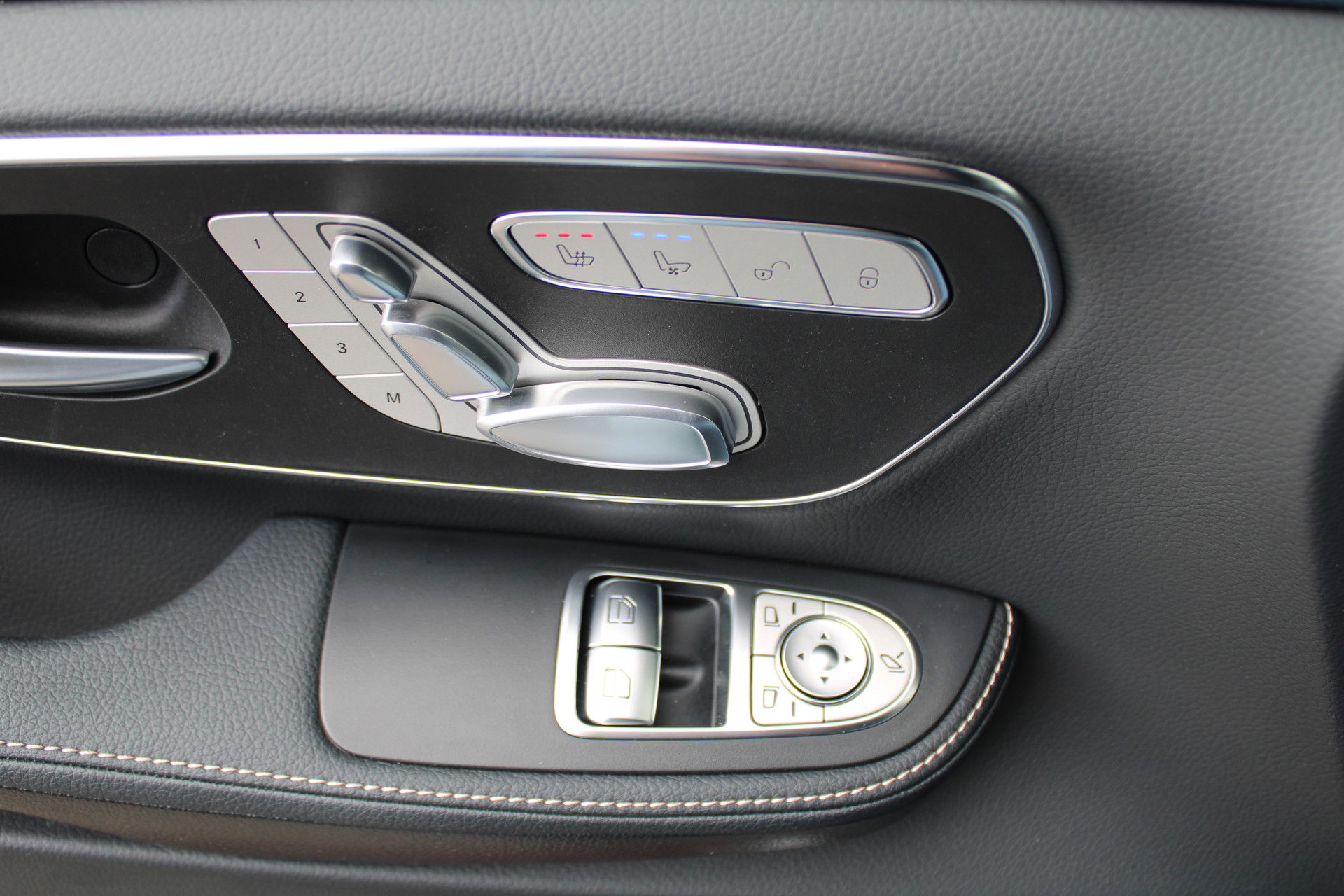 Auto afbeelding: 15