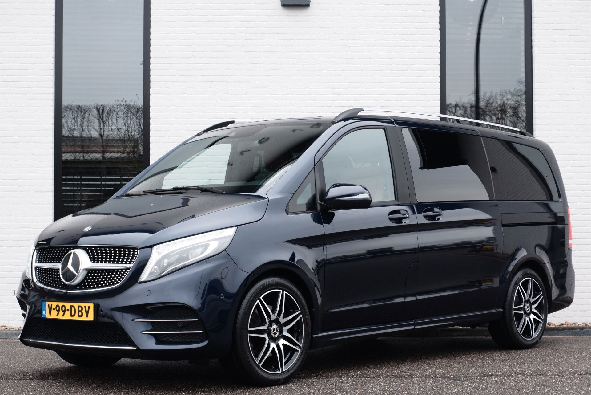 Auto afbeelding: 2