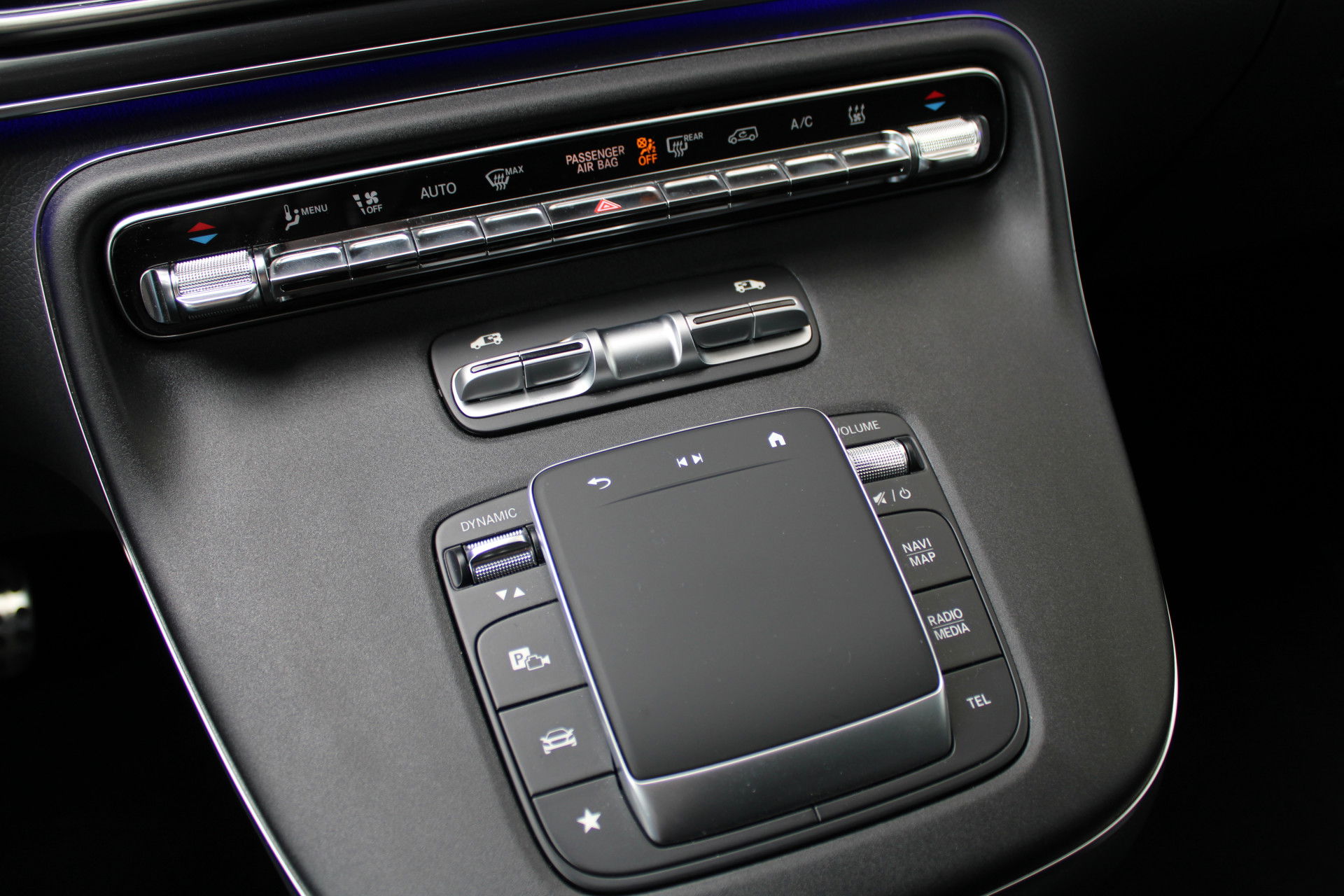 Auto afbeelding: 24