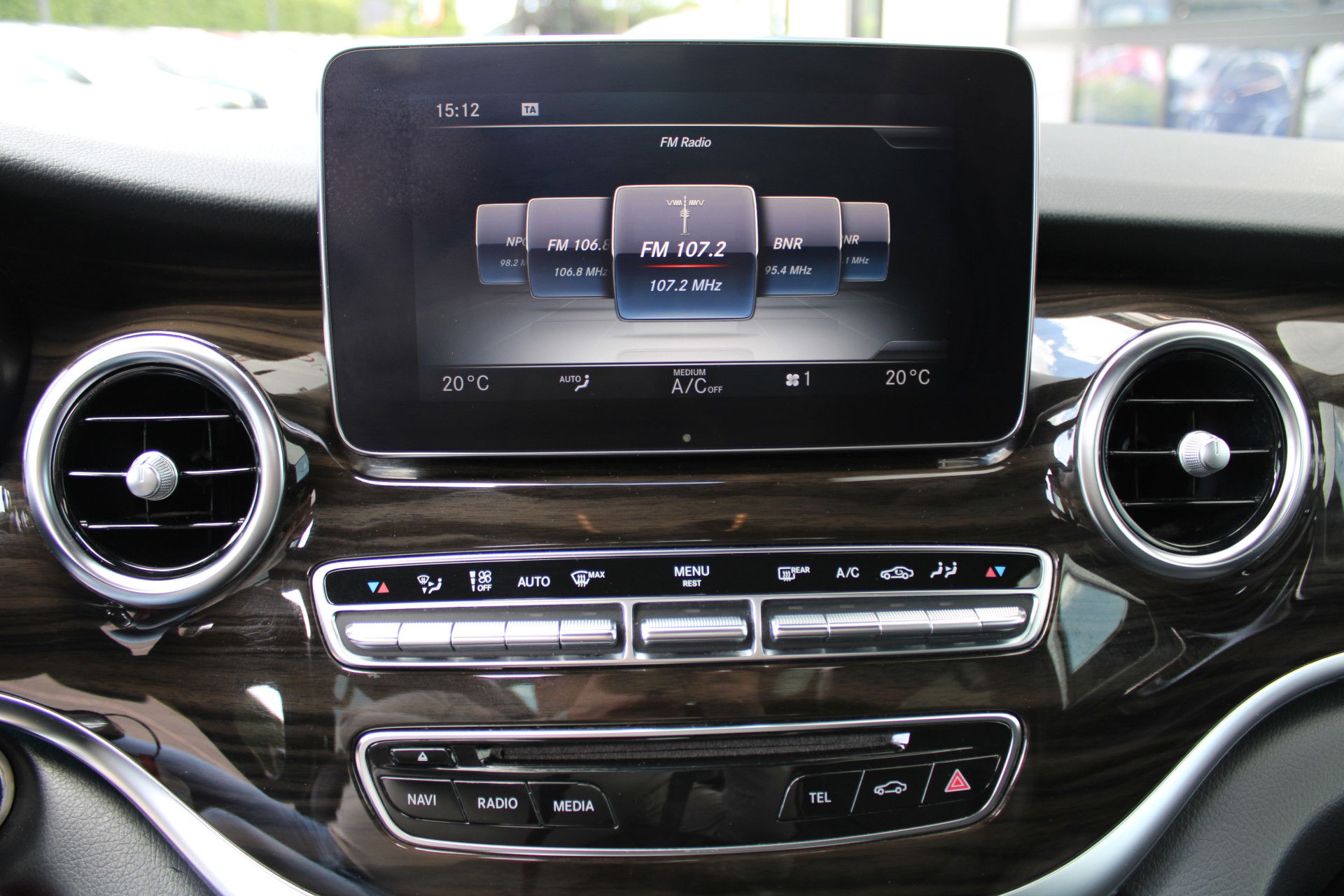 Auto afbeelding: 16