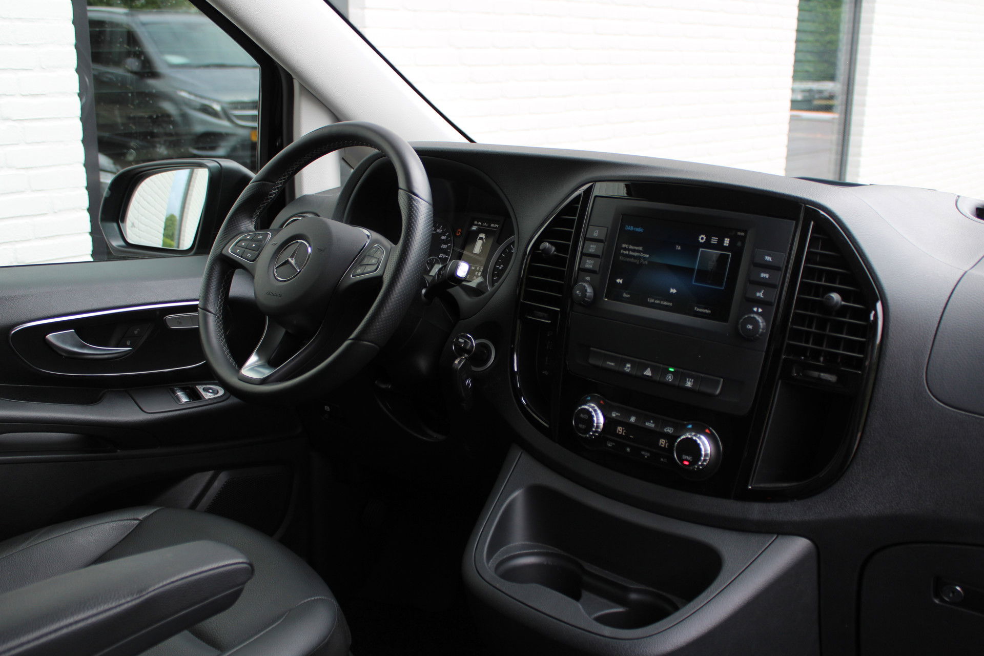Auto afbeelding: 4