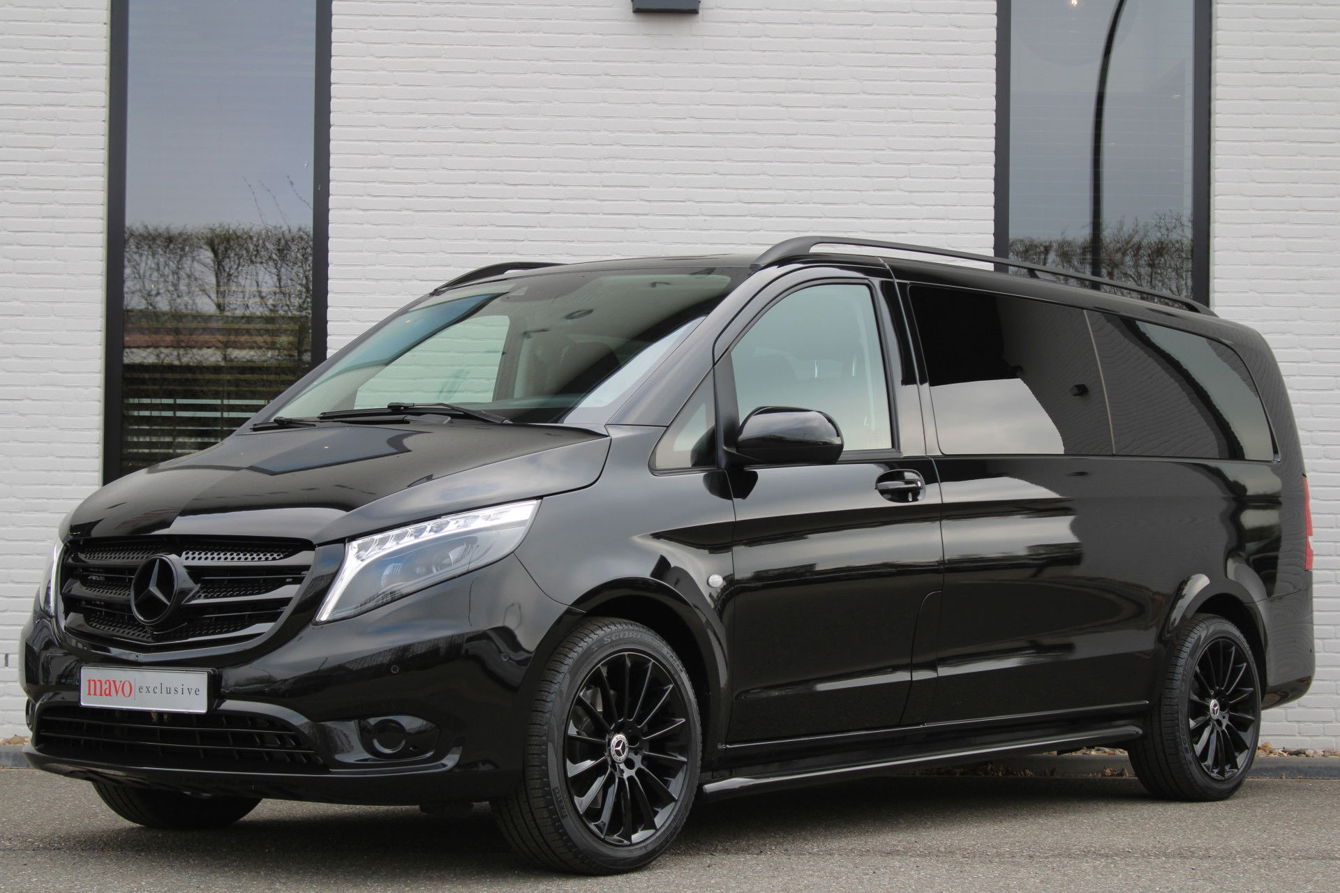 Auto afbeelding: 2