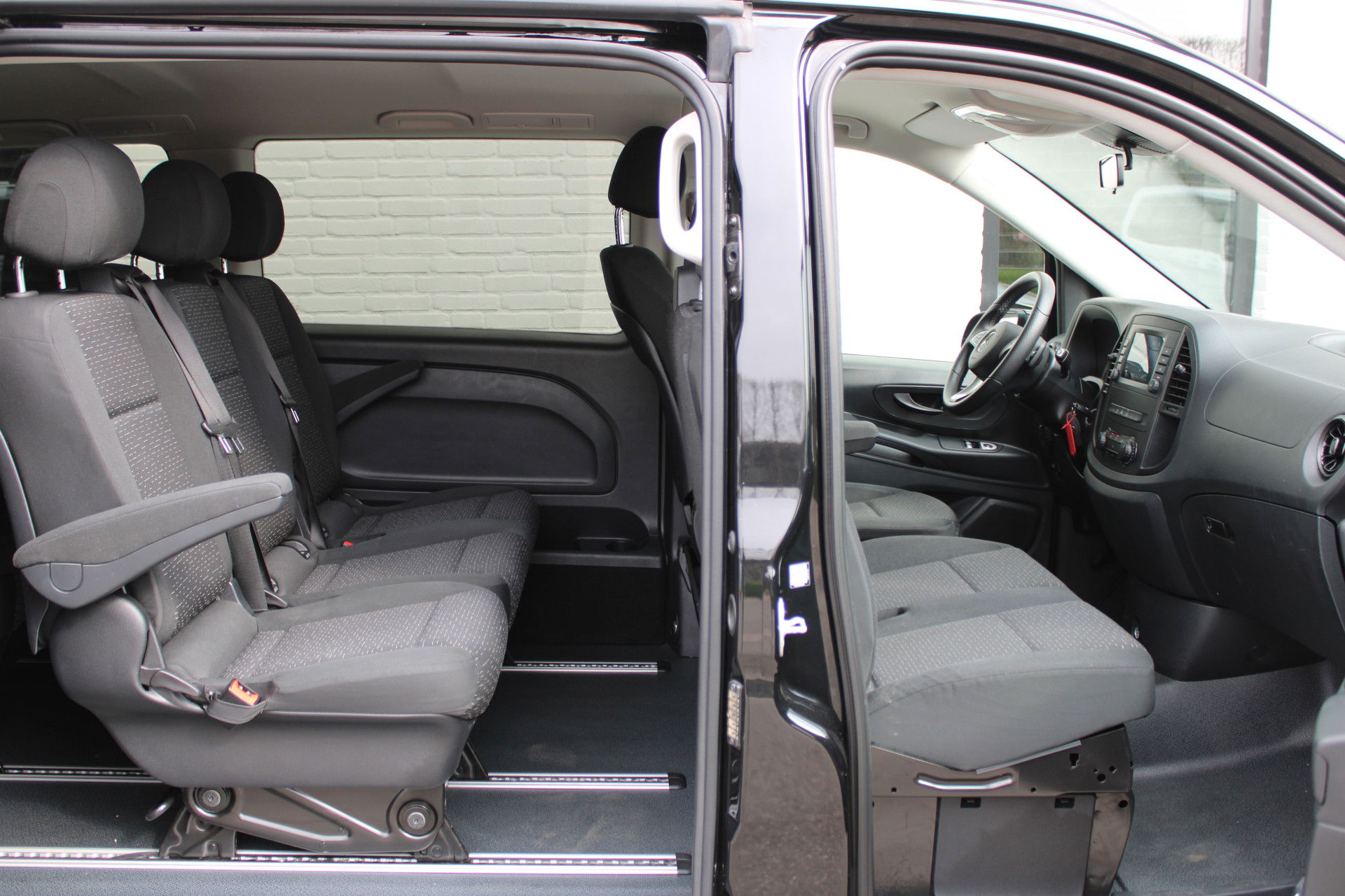 Auto afbeelding: 4
