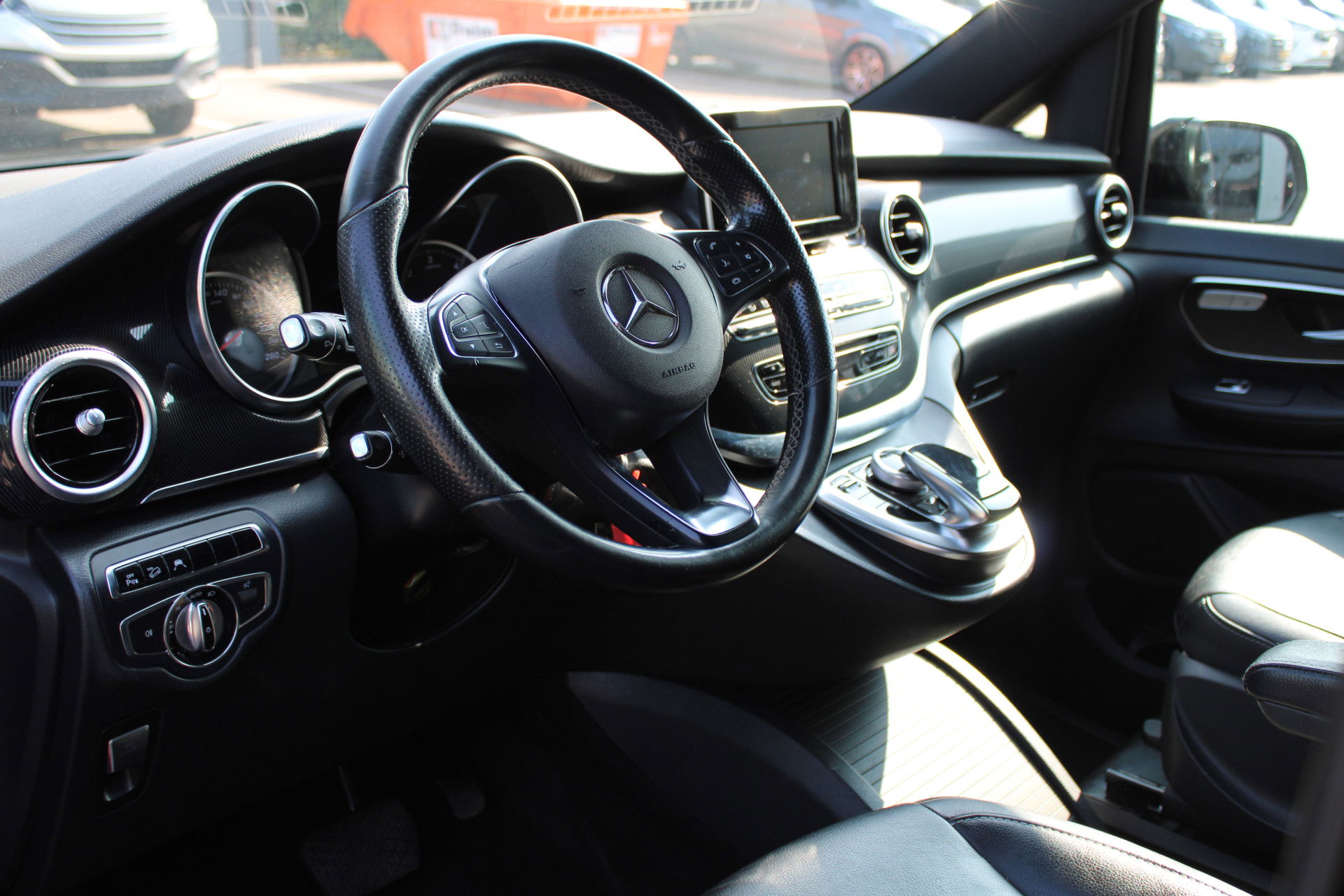 Auto afbeelding: 10