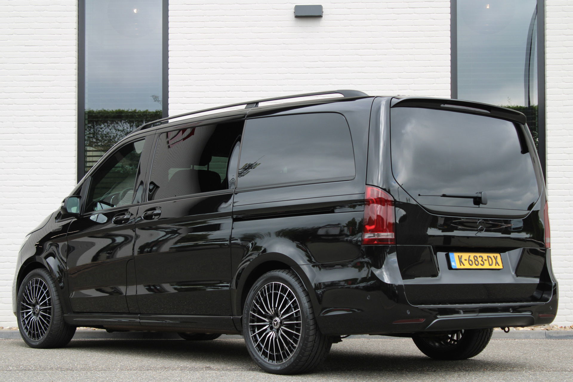Auto afbeelding: 10