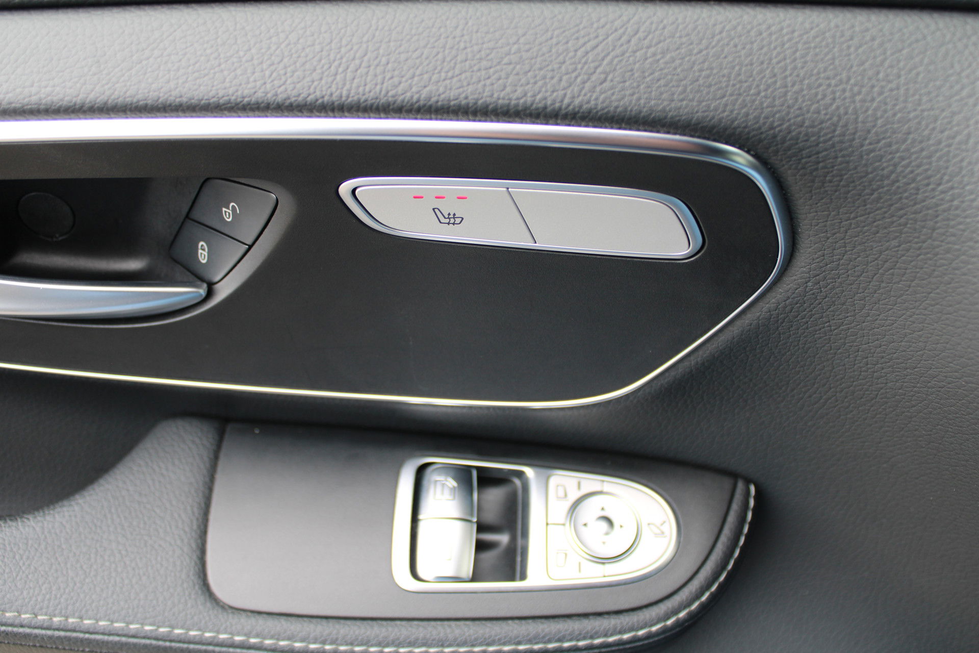 Auto afbeelding: 16