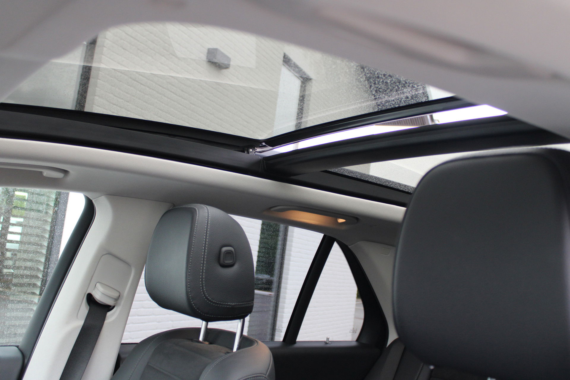 Auto afbeelding: 16