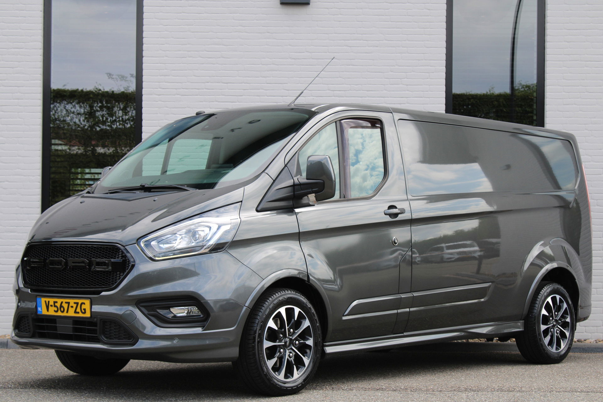 Auto afbeelding: 2