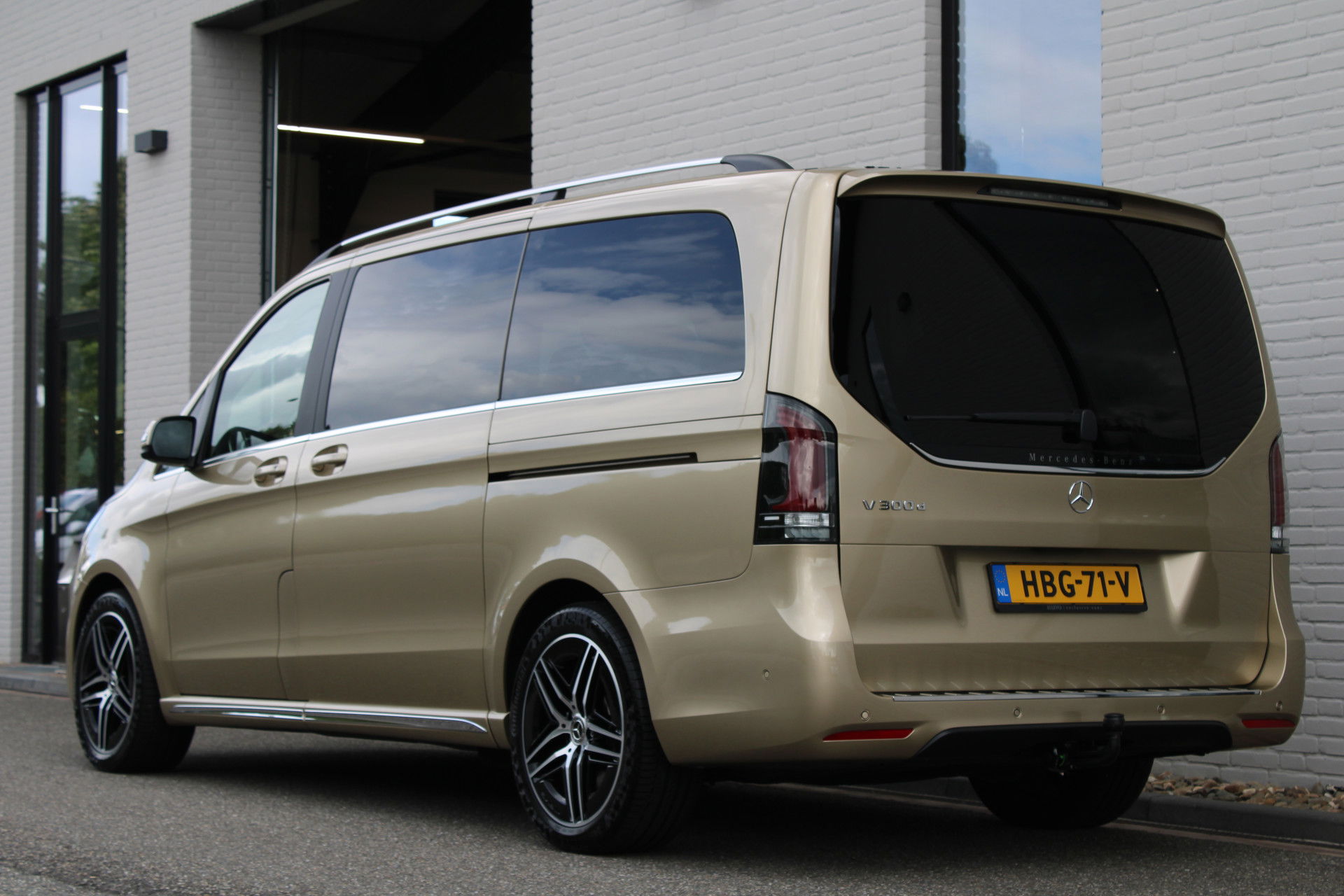 Auto afbeelding: 25