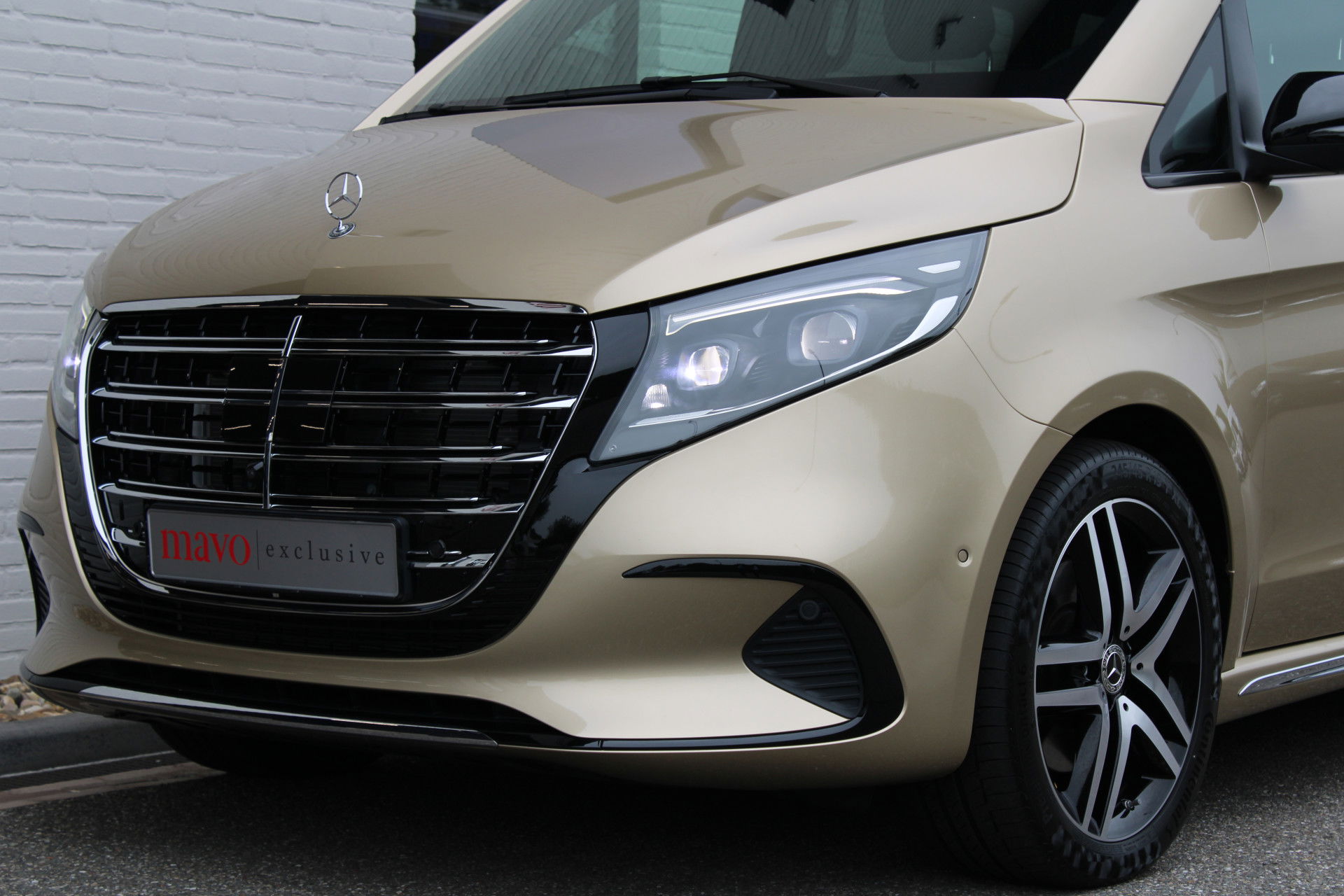 Auto afbeelding: 16