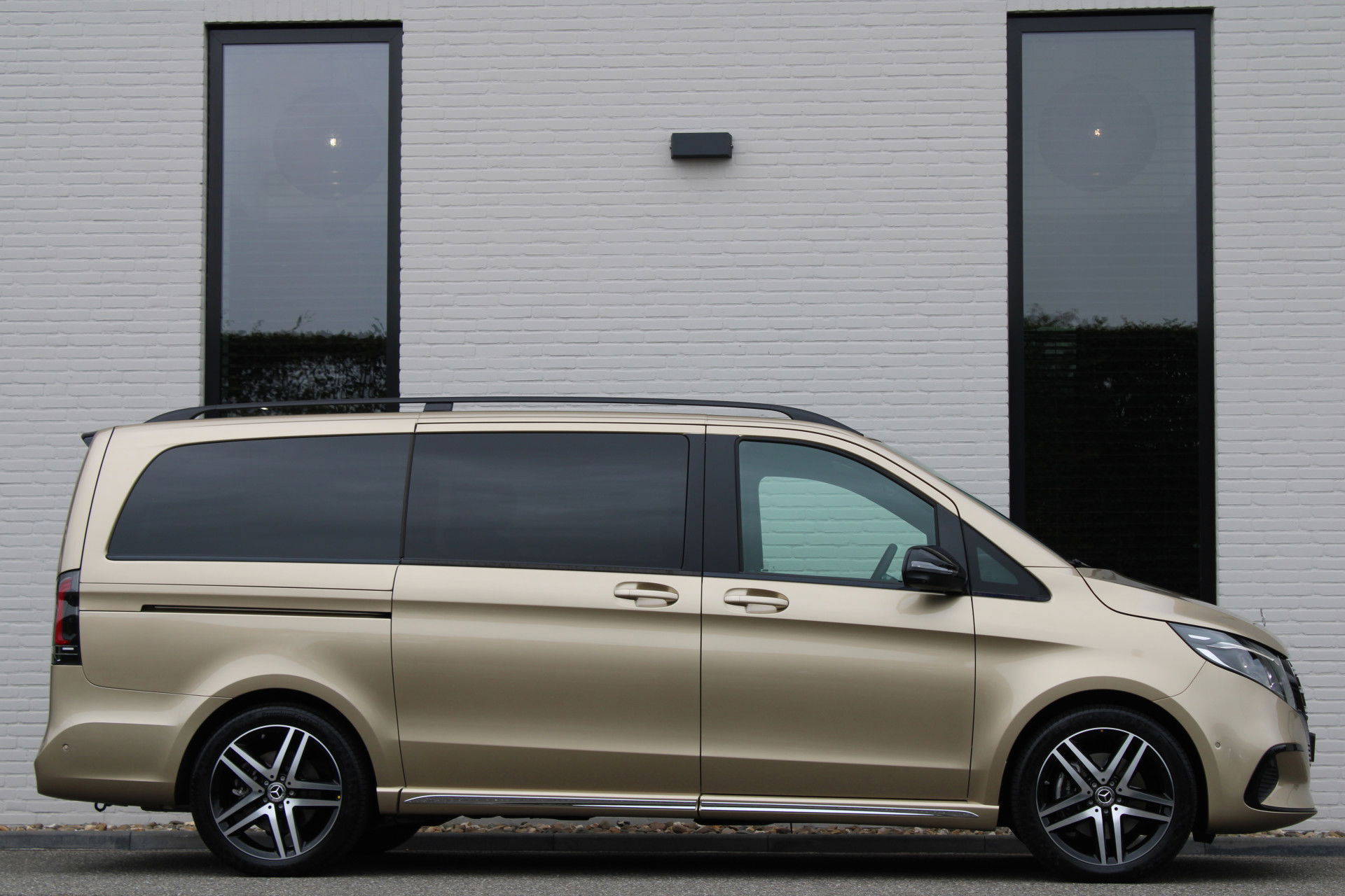 Auto afbeelding: 5