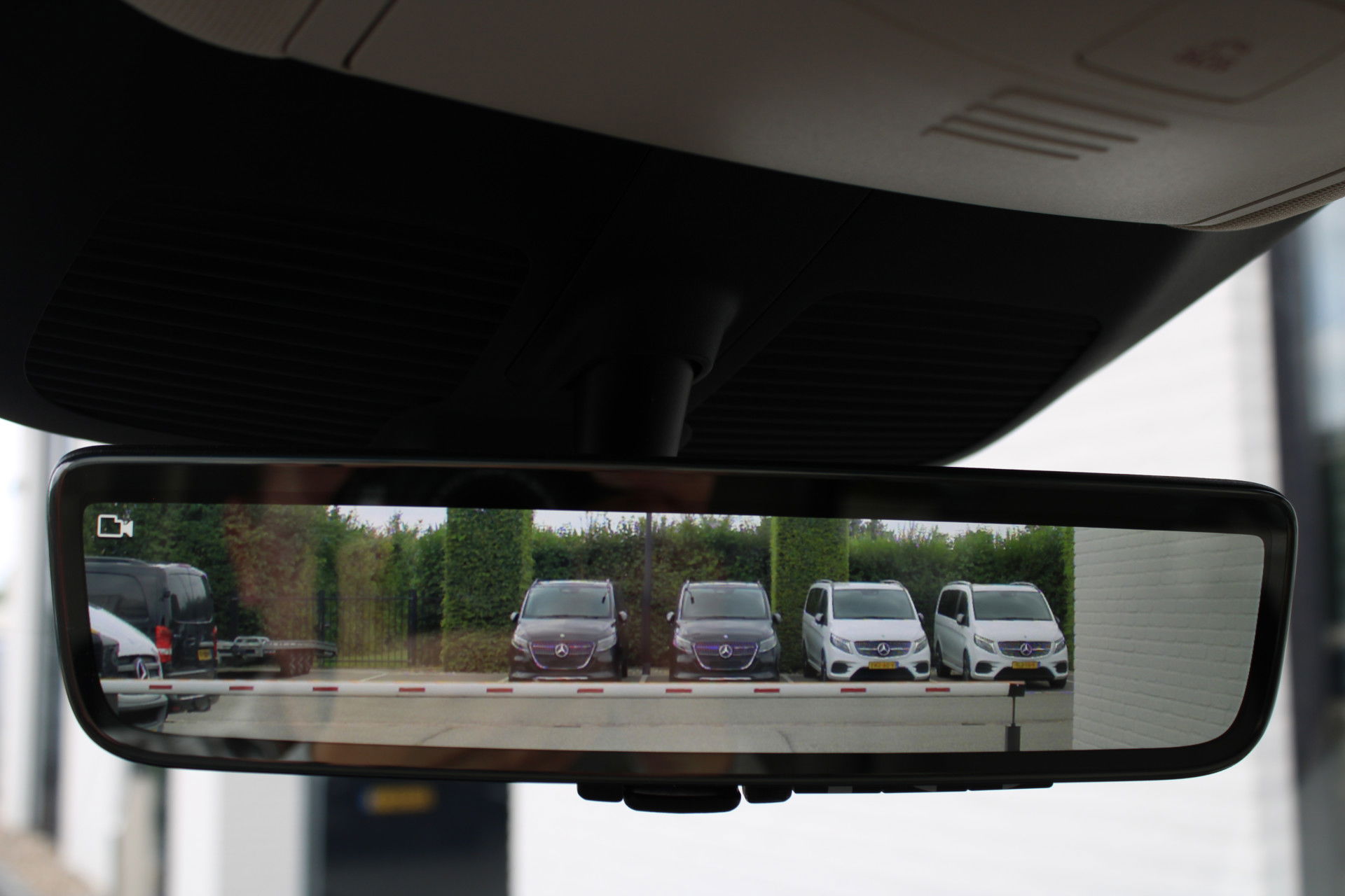 Auto afbeelding: 16