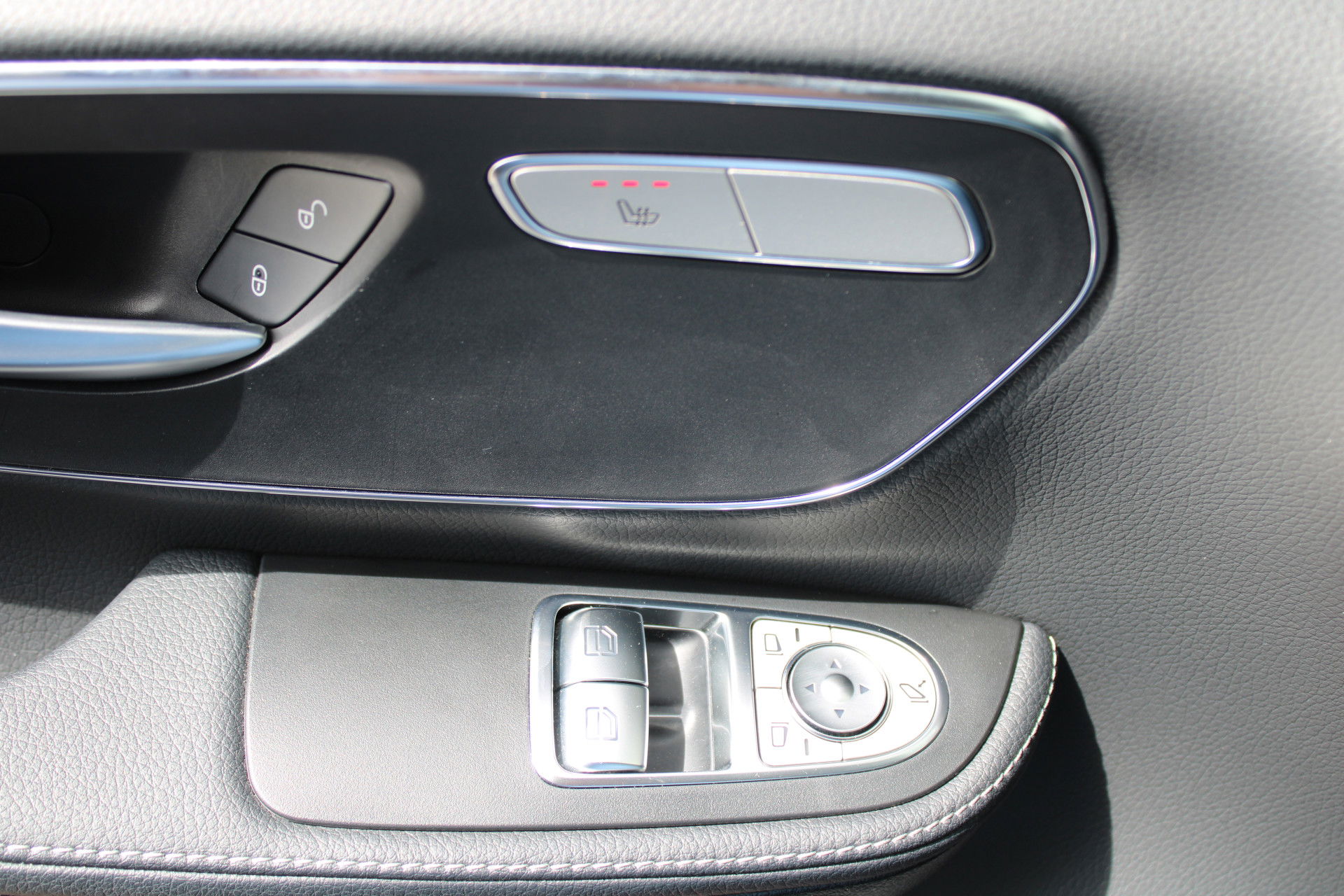 Auto afbeelding: 15