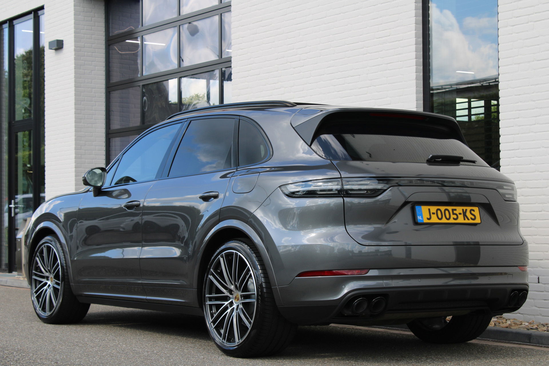 Auto afbeelding: 20
