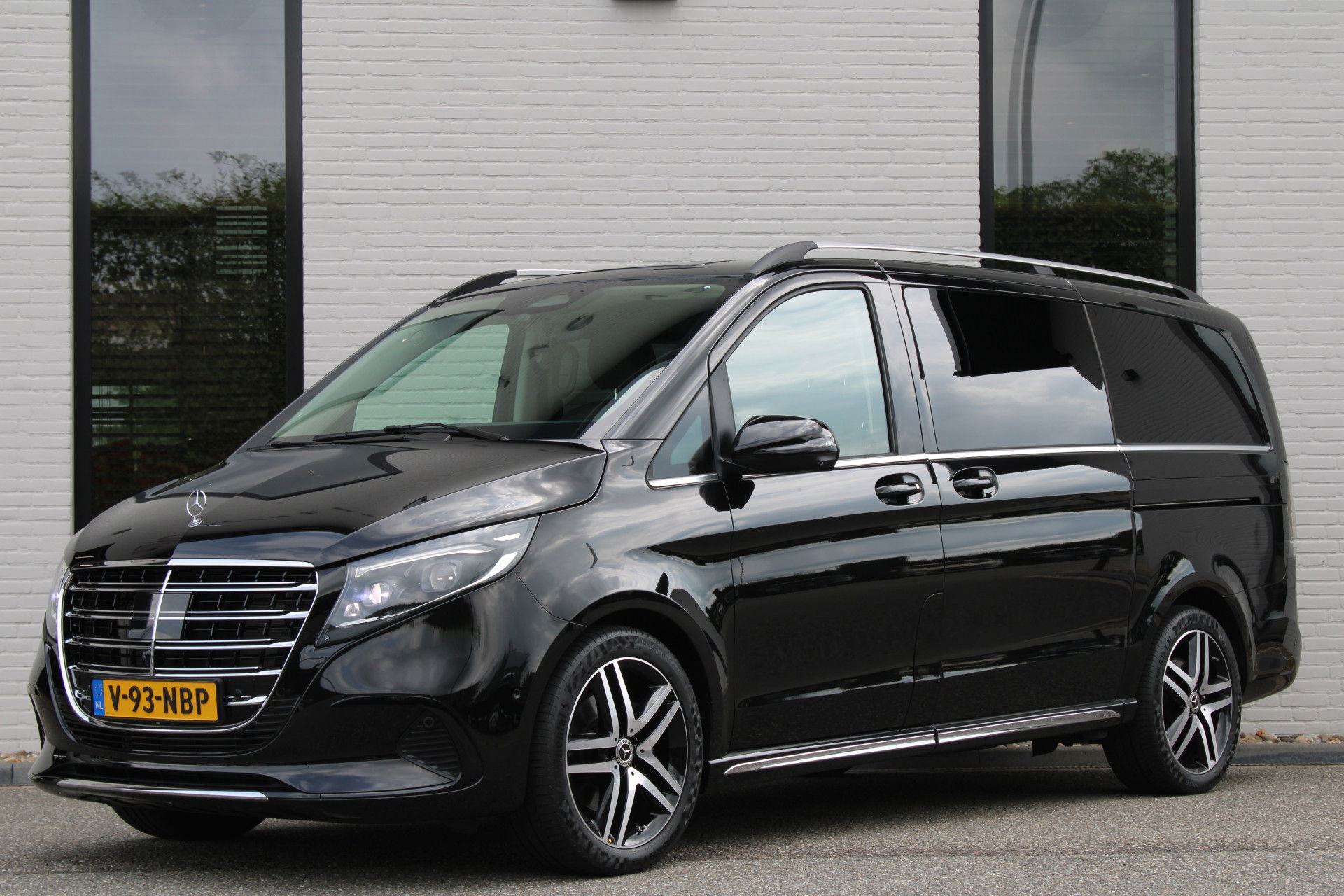 Auto afbeelding: 2