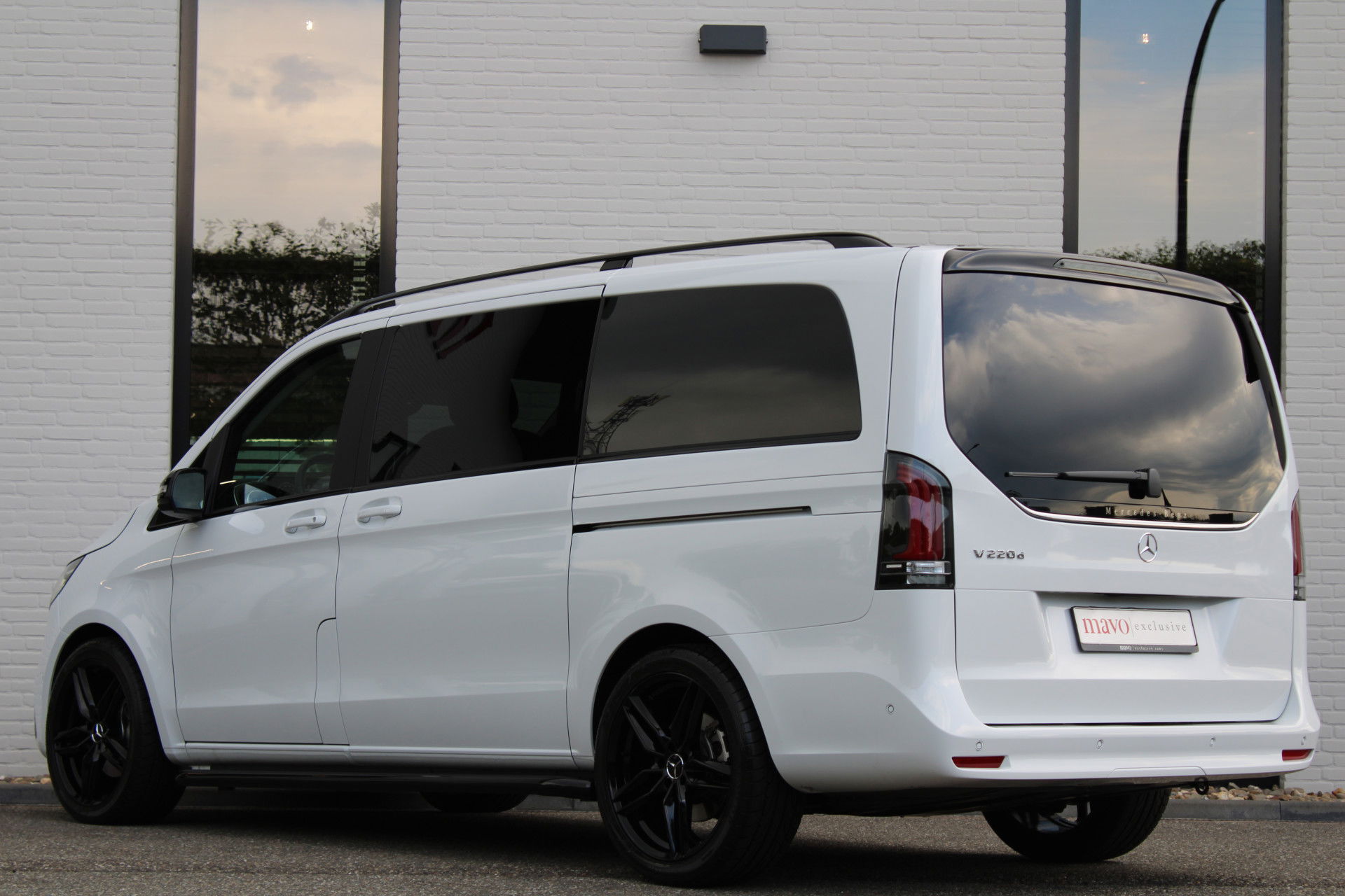 Auto afbeelding: 10