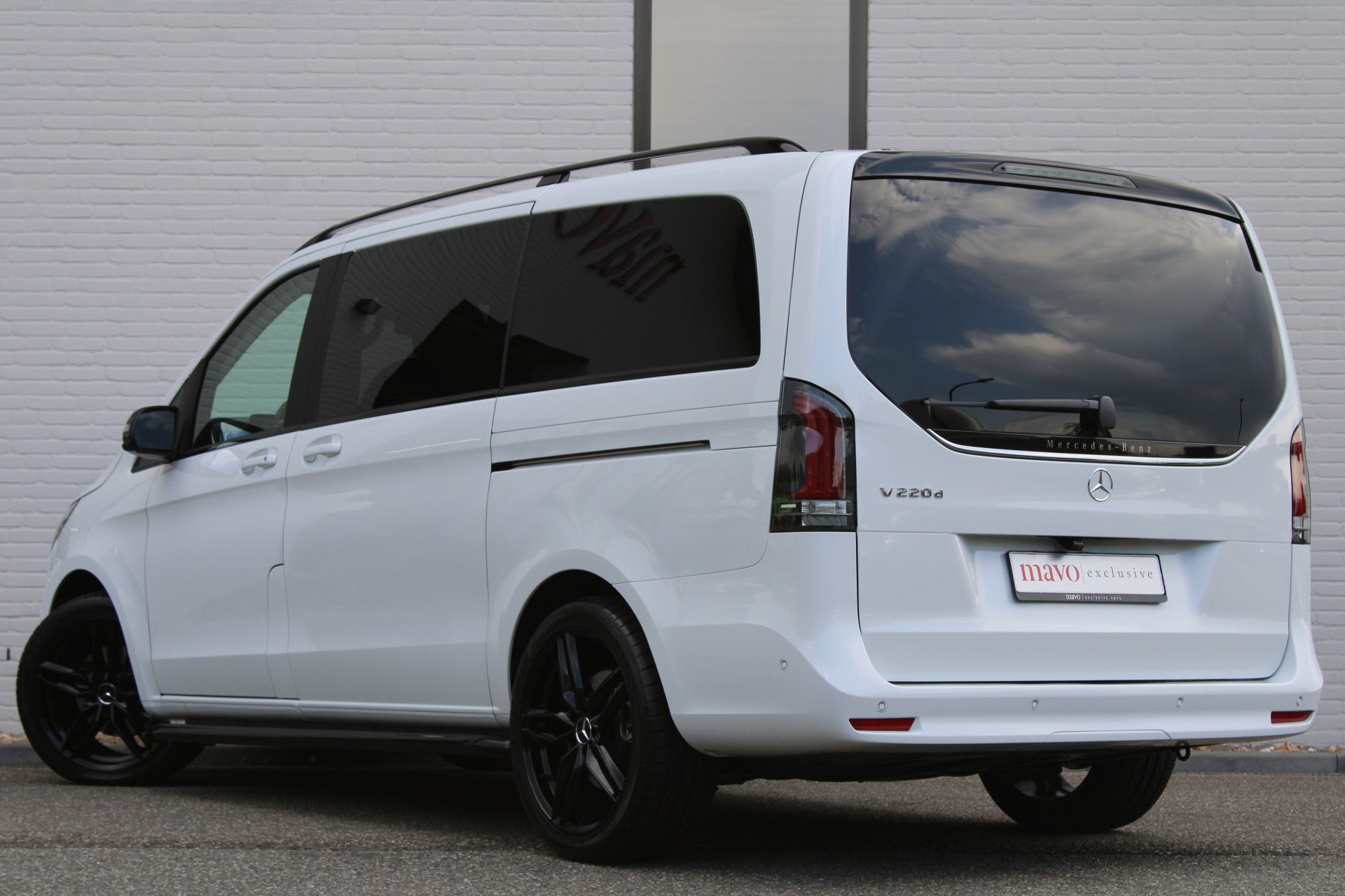 Auto afbeelding: 24