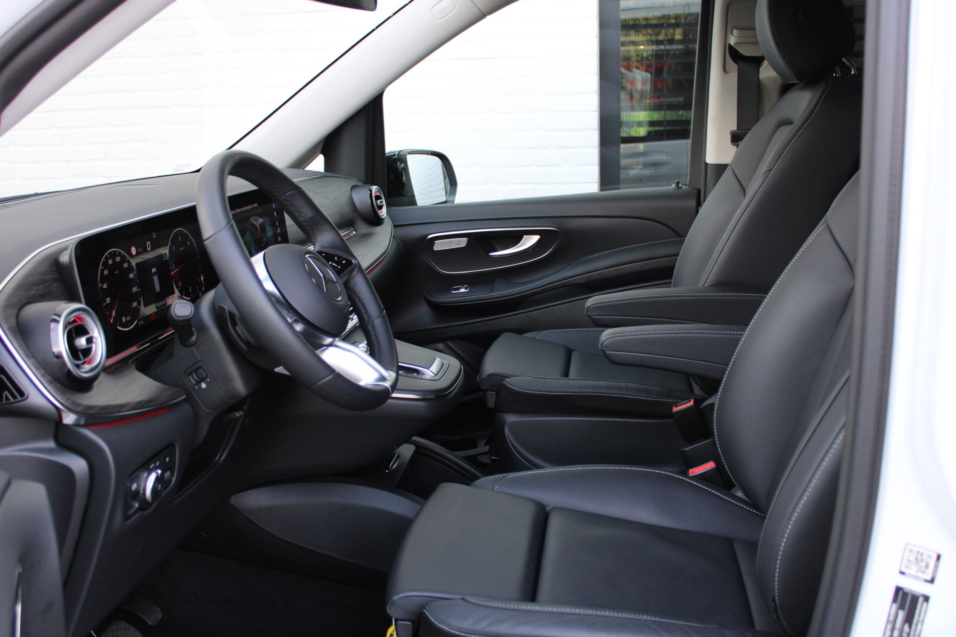 Auto afbeelding: 4