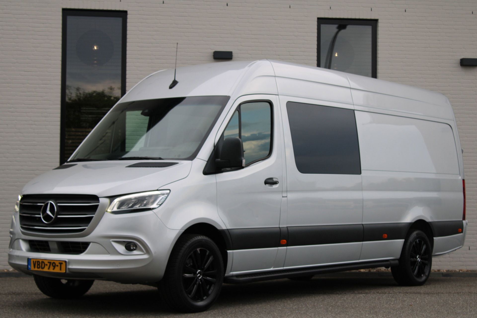 Auto afbeelding: 2