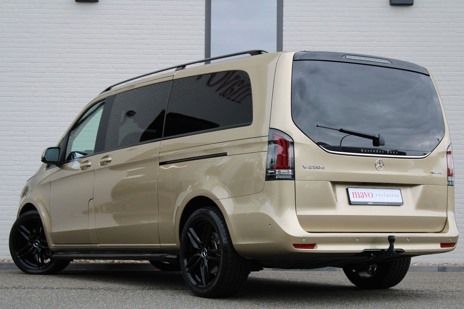 Auto afbeelding: 24