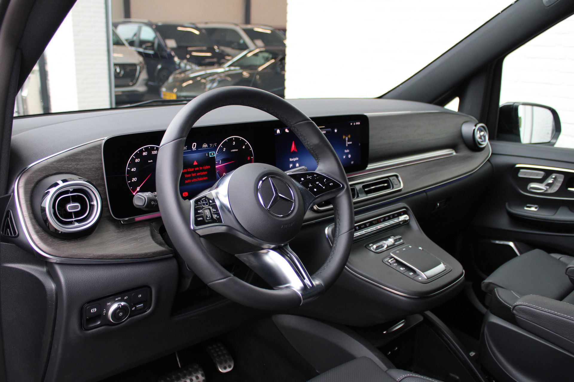 Auto afbeelding: 4