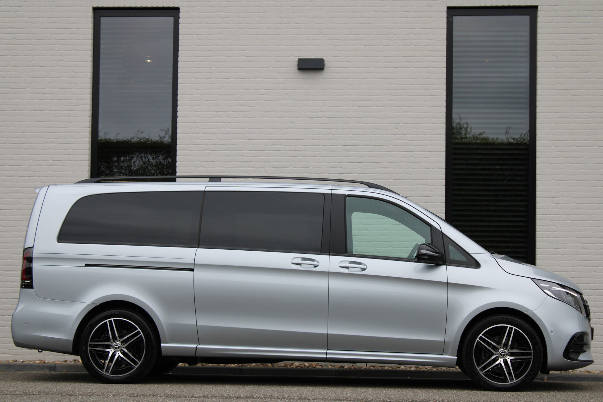 Auto afbeelding: 5