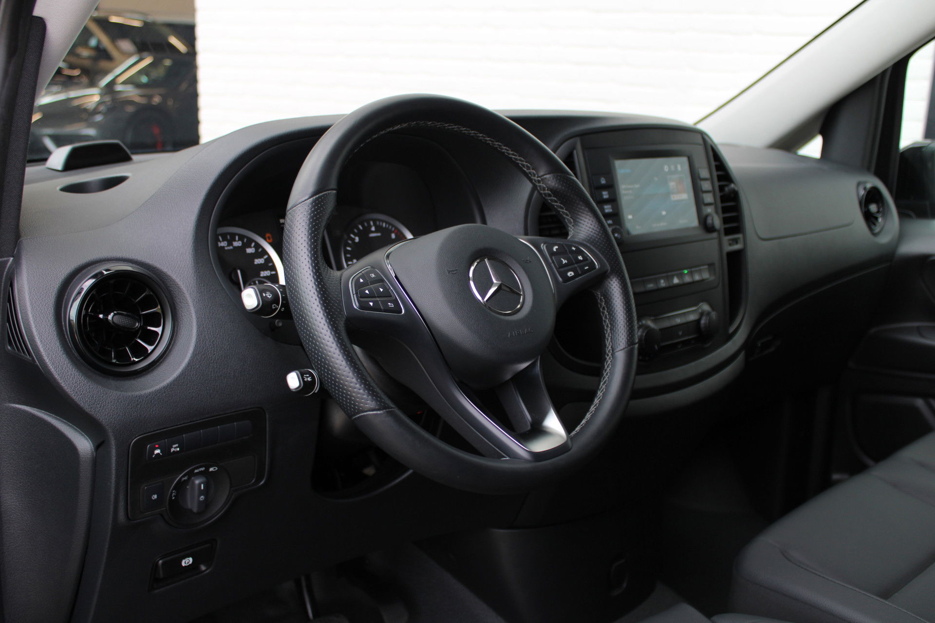 Auto afbeelding: 4