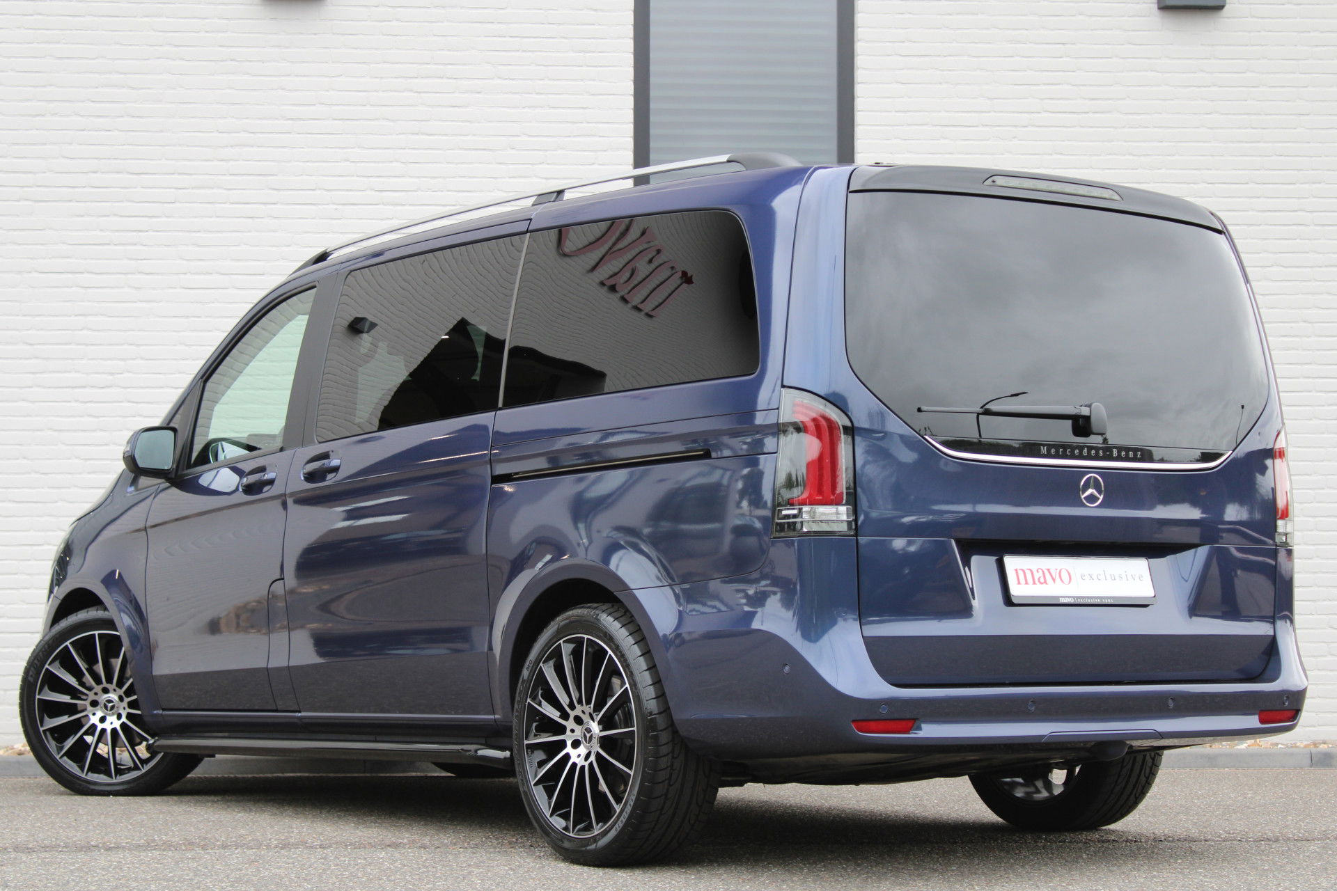 Auto afbeelding: 24