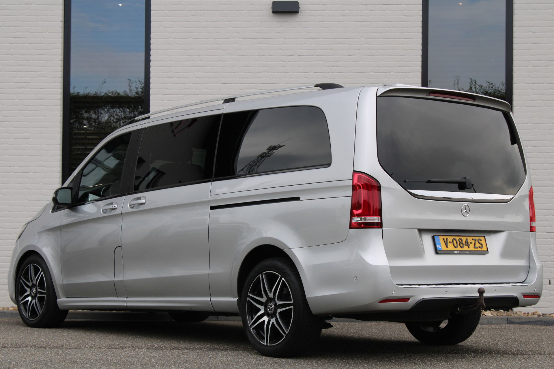 Auto afbeelding: 10