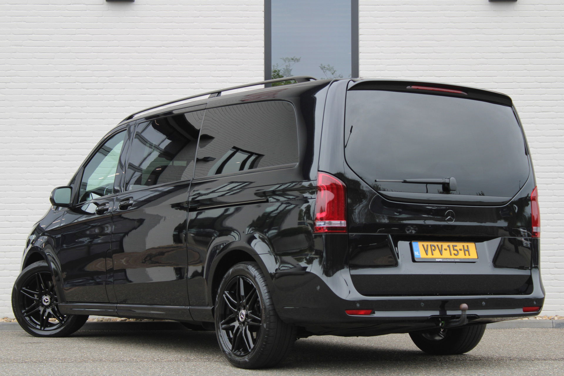 Auto afbeelding: 24