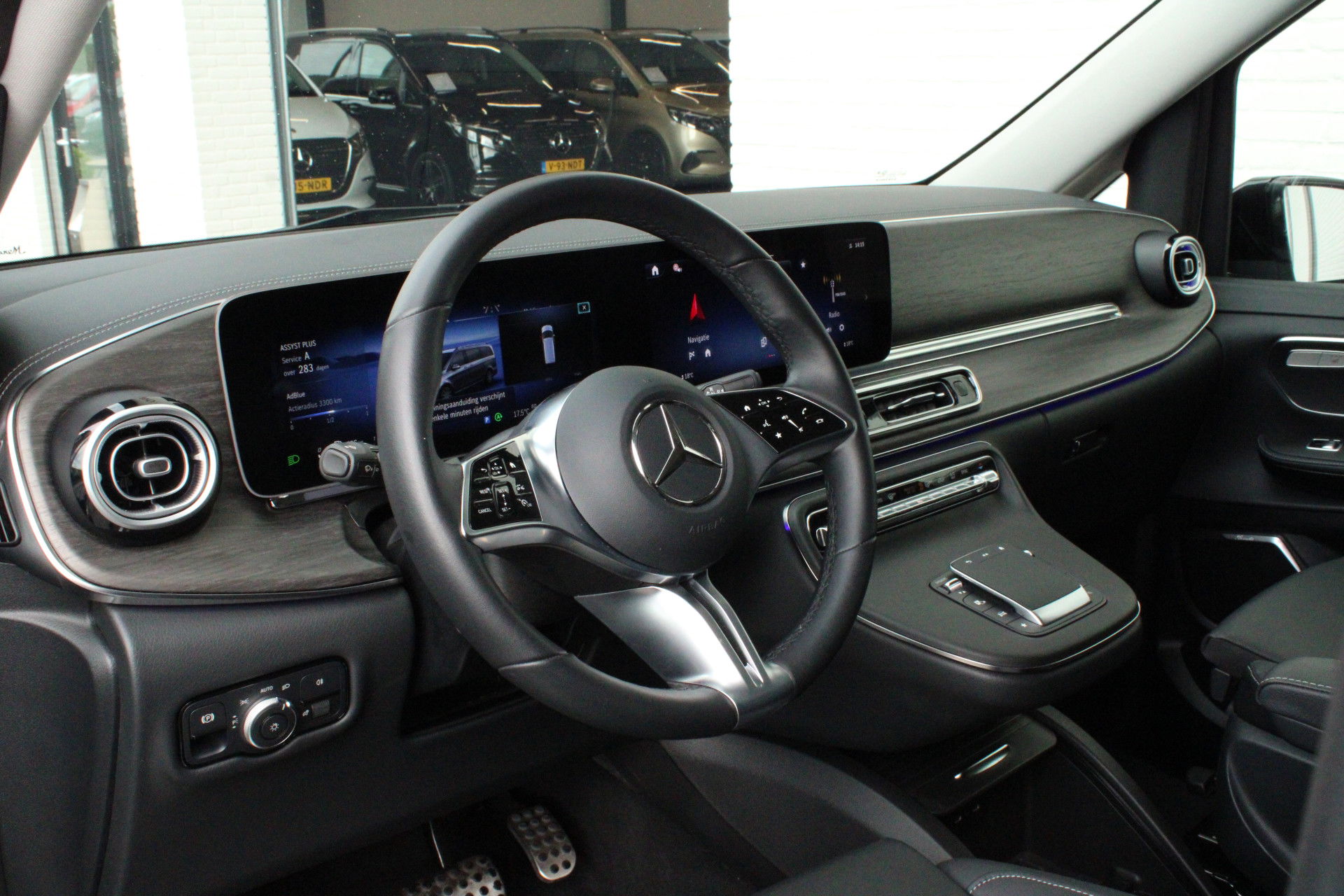 Auto afbeelding: 4