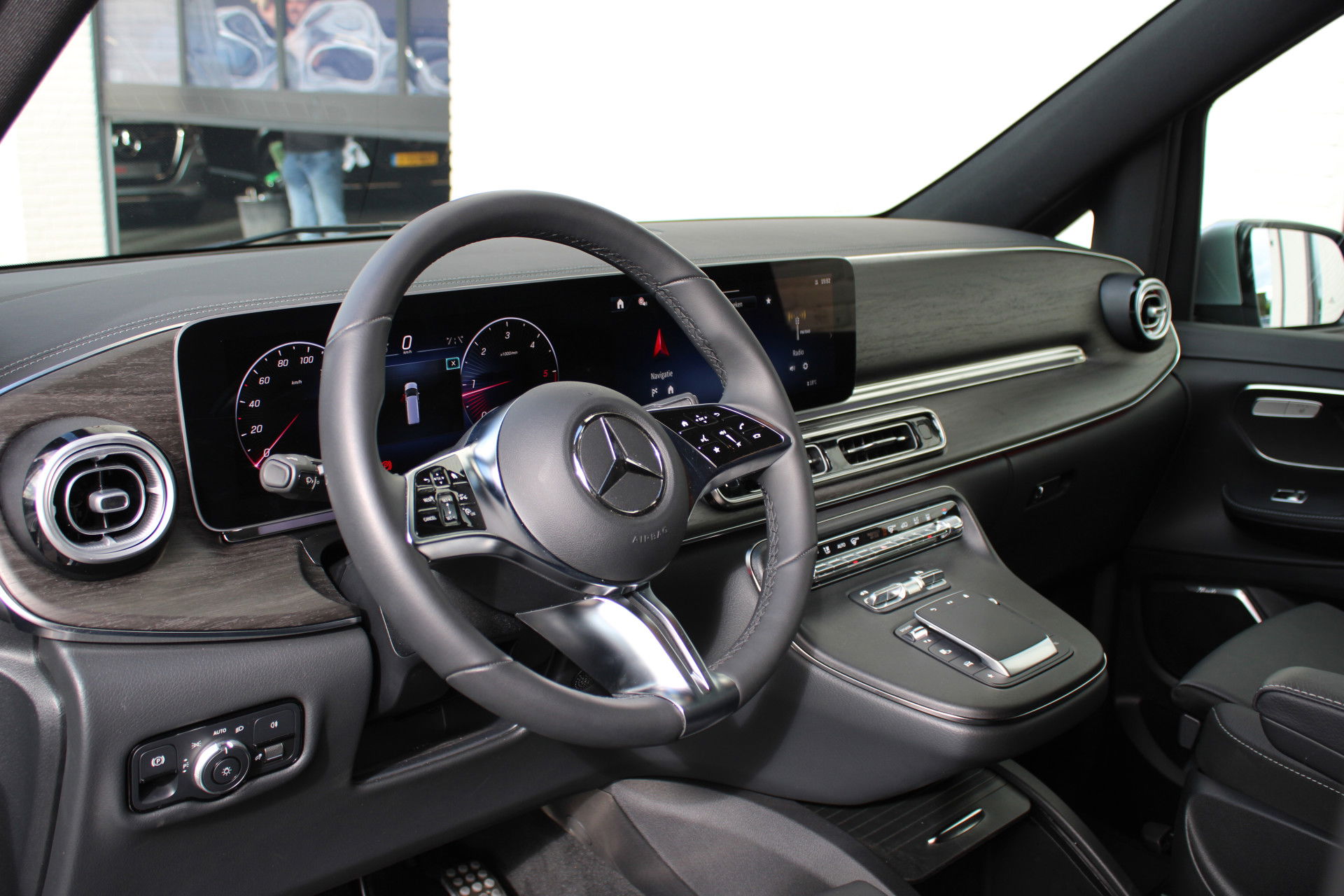 Auto afbeelding: 15