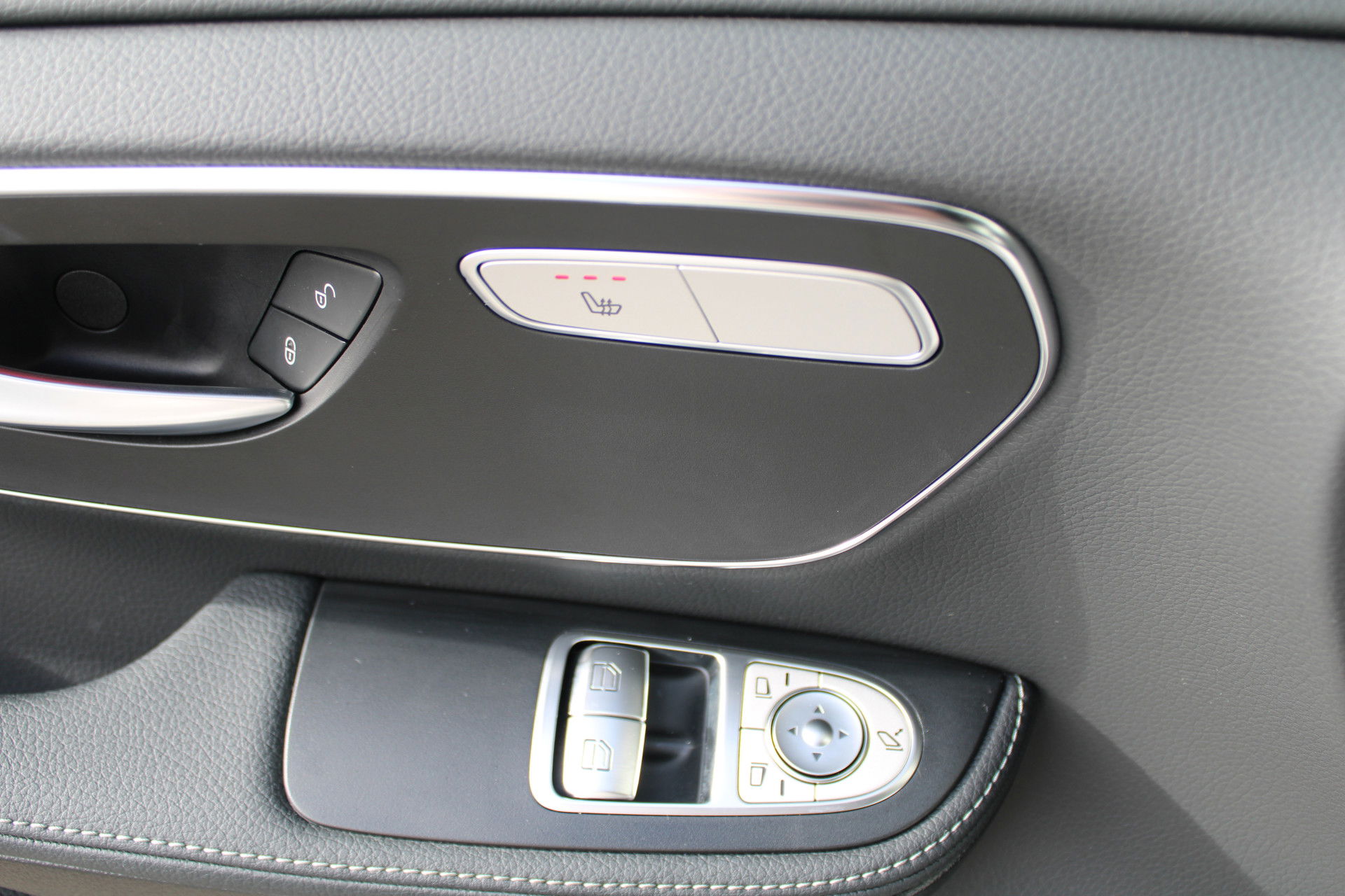Auto afbeelding: 16