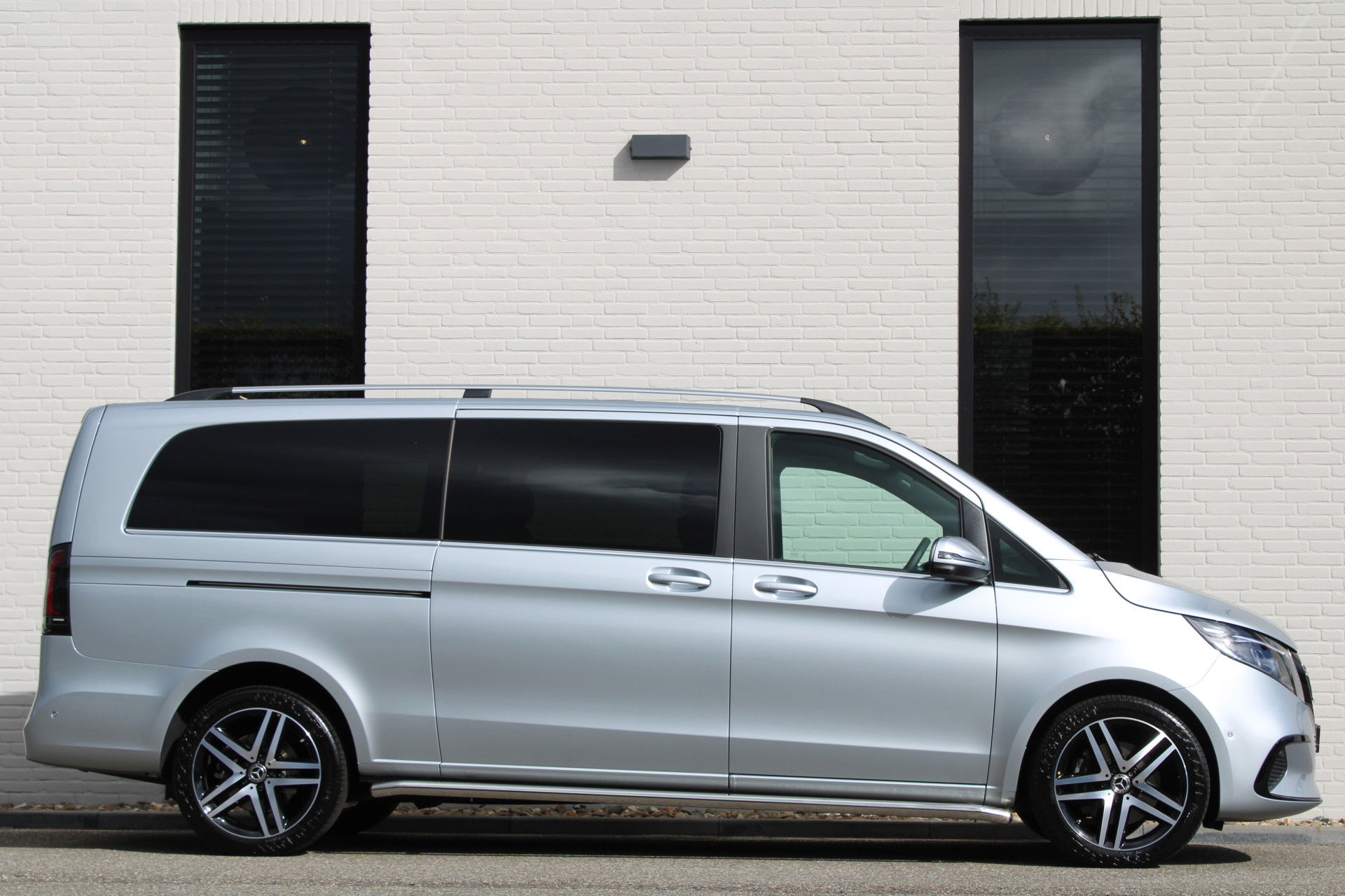 Auto afbeelding: 5