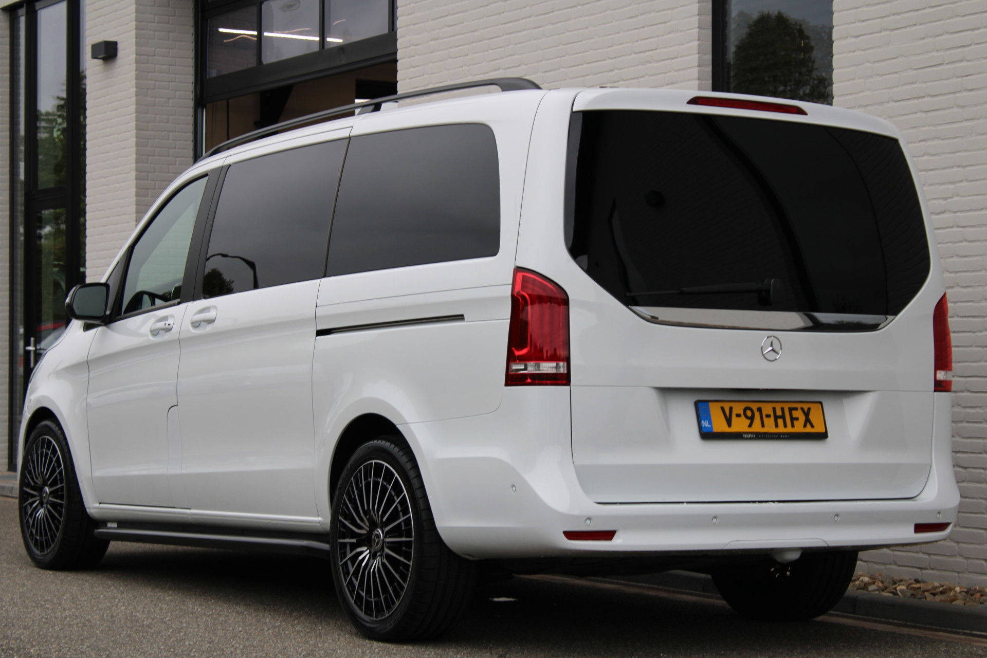 Auto afbeelding: 23