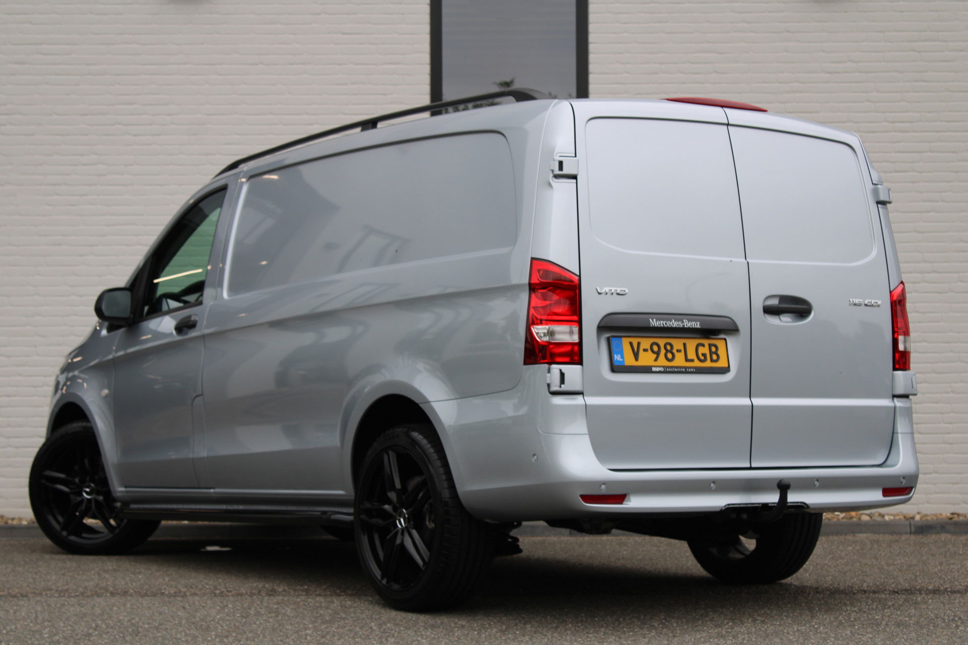 Auto afbeelding: 16