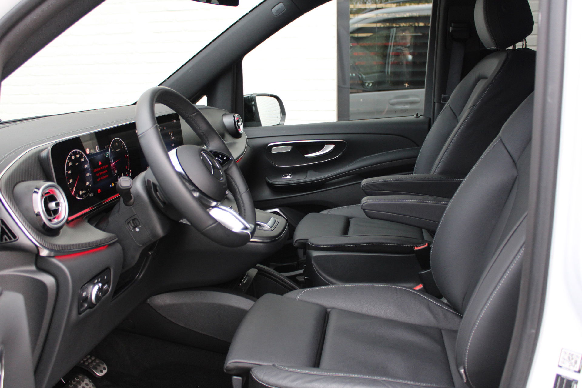 Auto afbeelding: 4