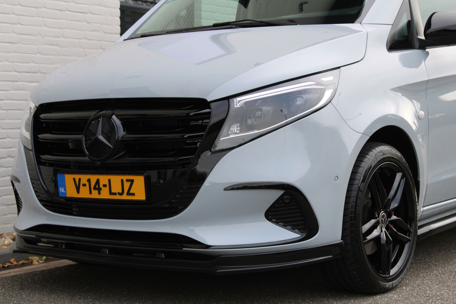 Auto afbeelding: 16