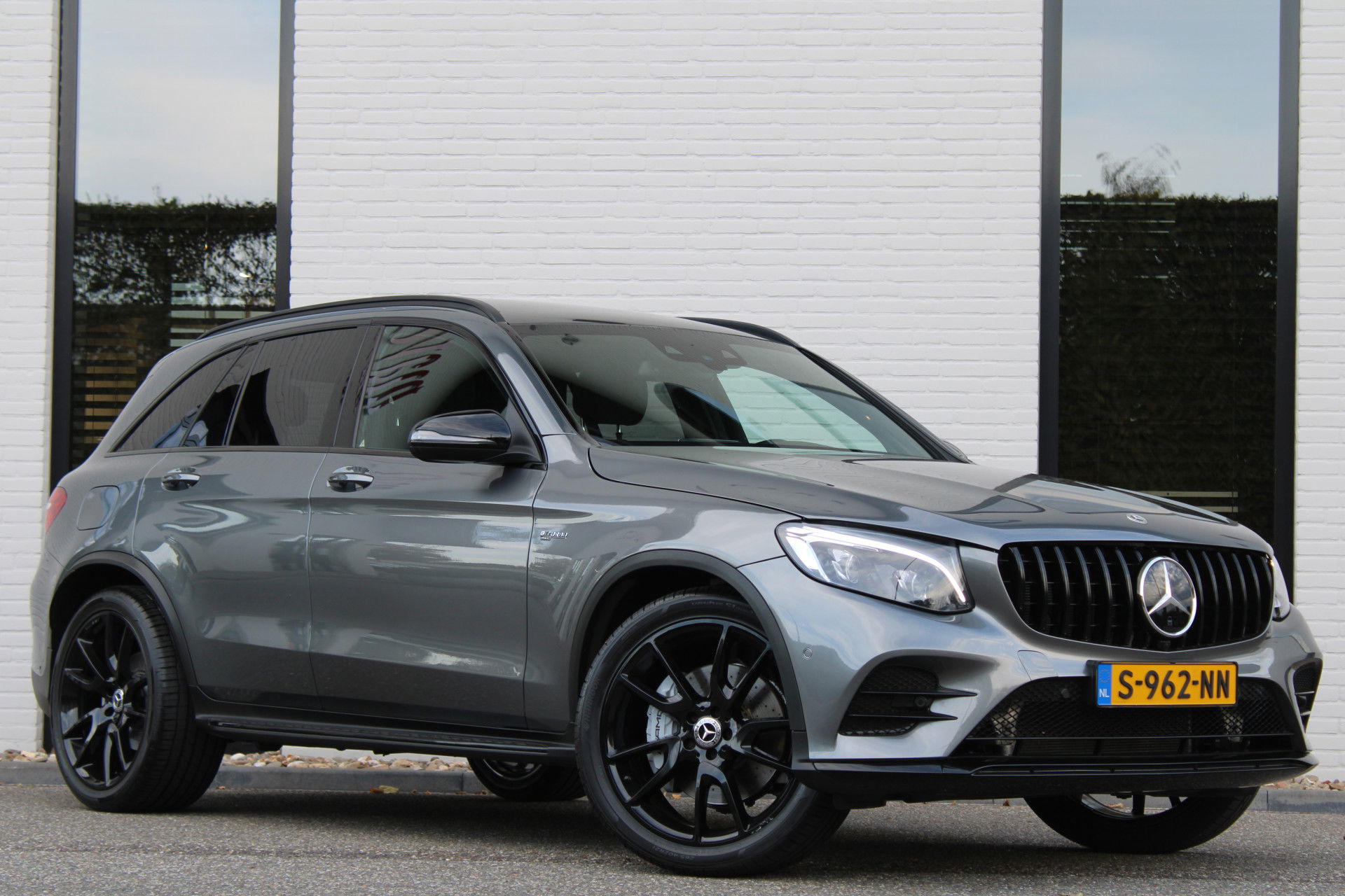 Auto afbeelding: 1