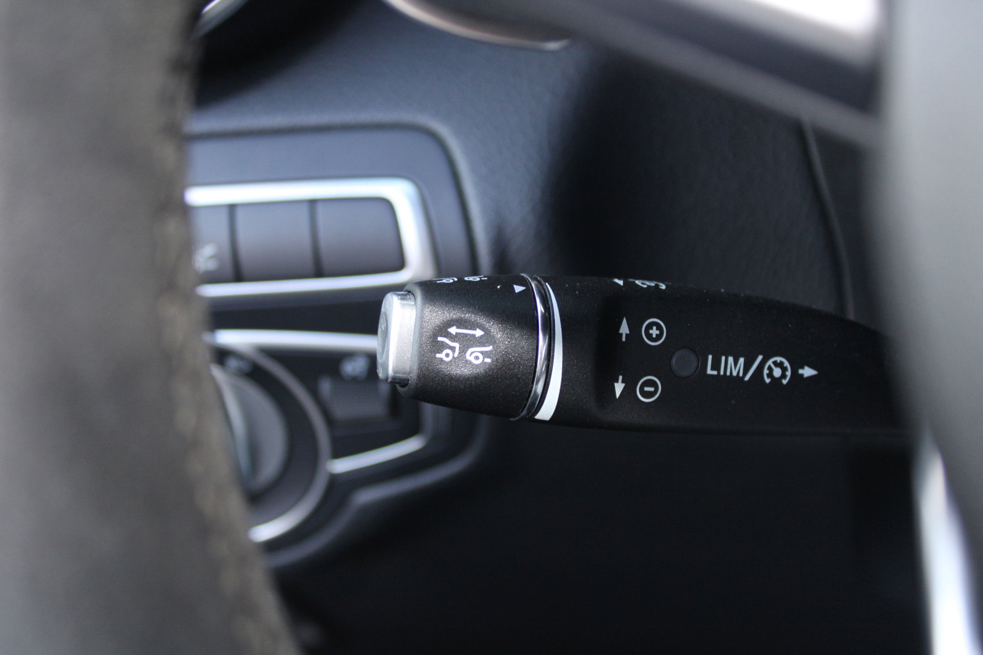 Auto afbeelding: 16