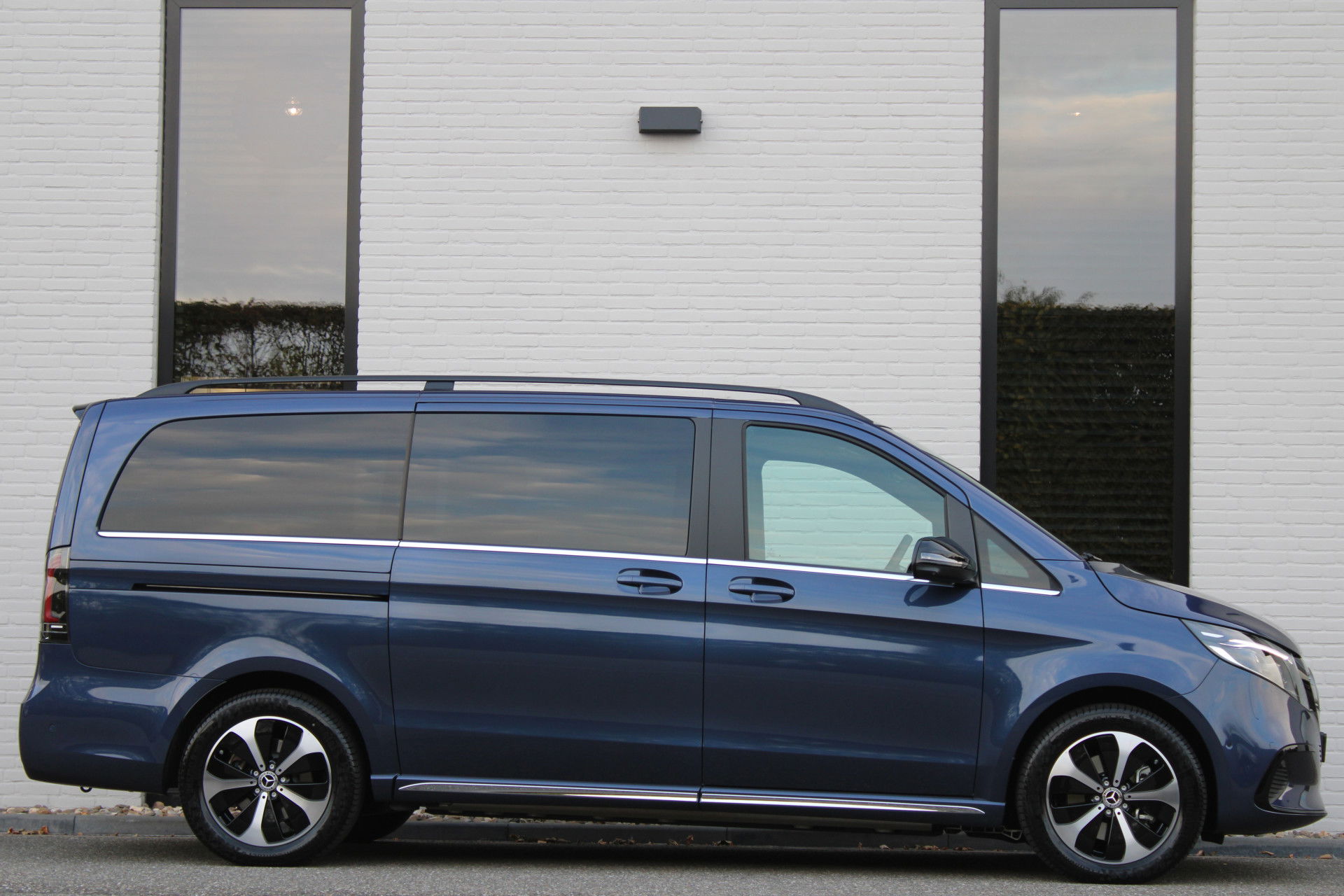 Auto afbeelding: 5