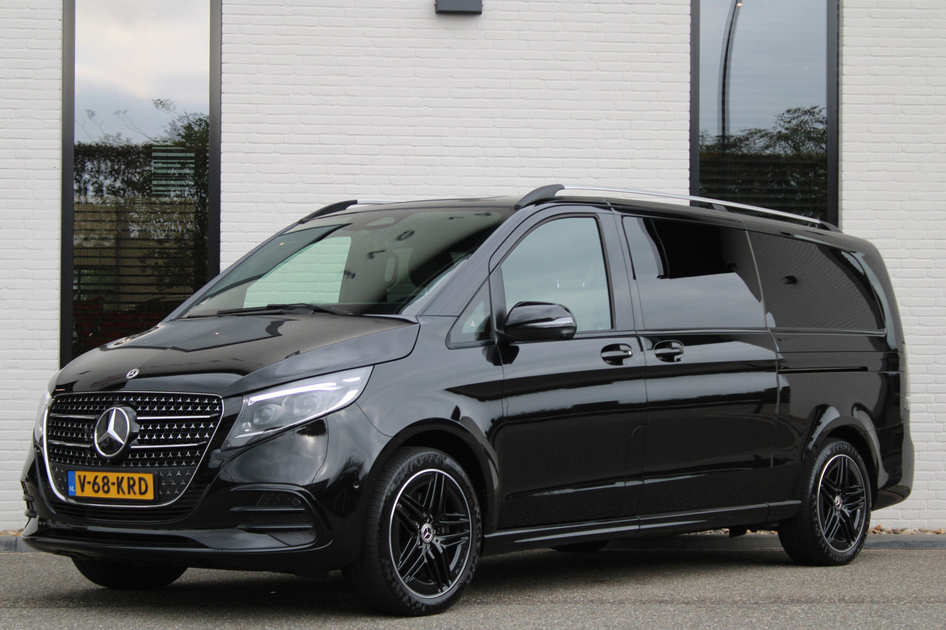 Auto afbeelding: 2