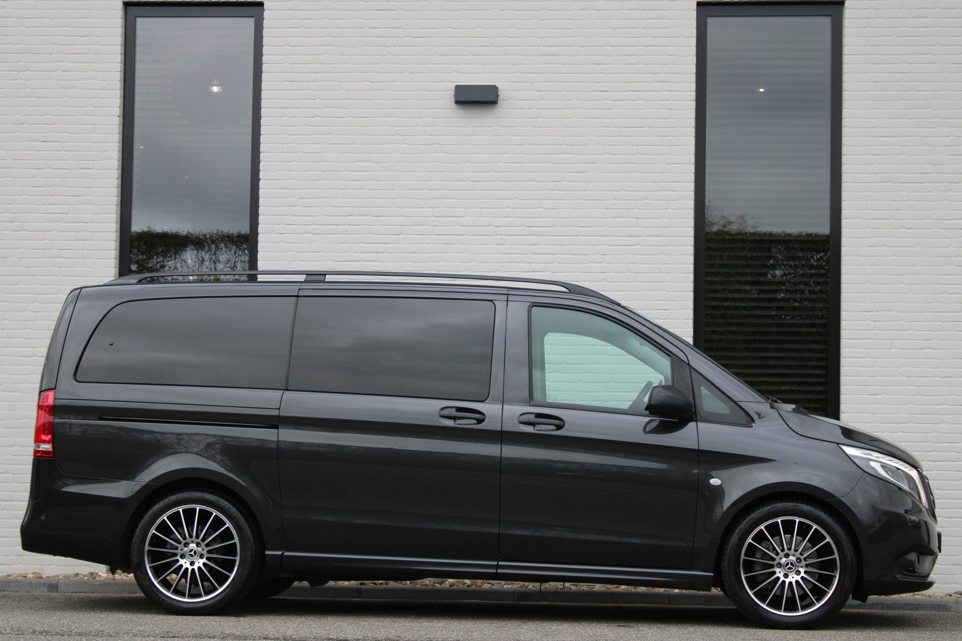 Auto afbeelding: 5